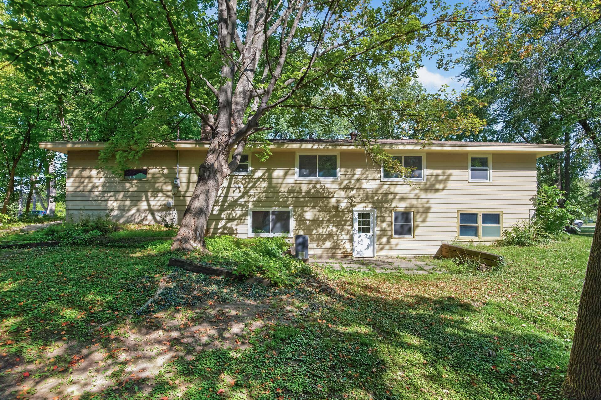 10761 Crow Hassan Park RD, Hanover, MN 55341