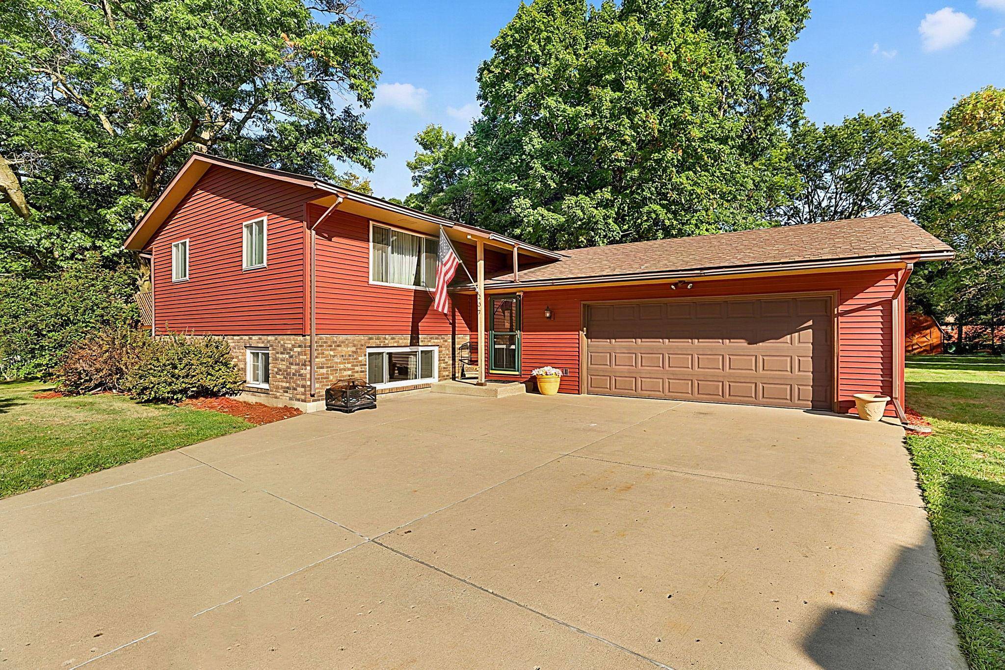 207 2nd ST NE, Saint Stephen, MN 56375