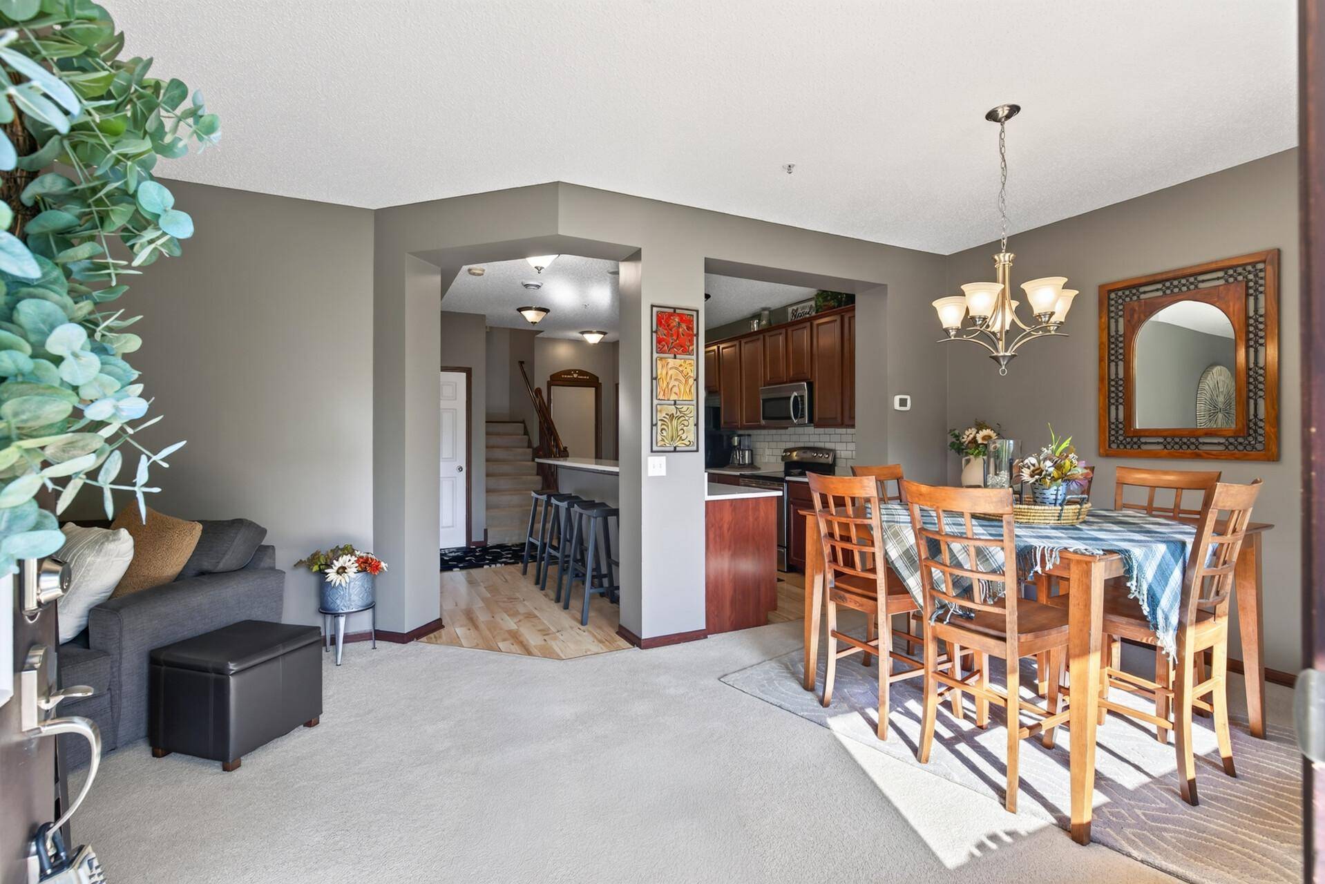 9540 Washington BLVD #5, Chanhassen, MN 55317