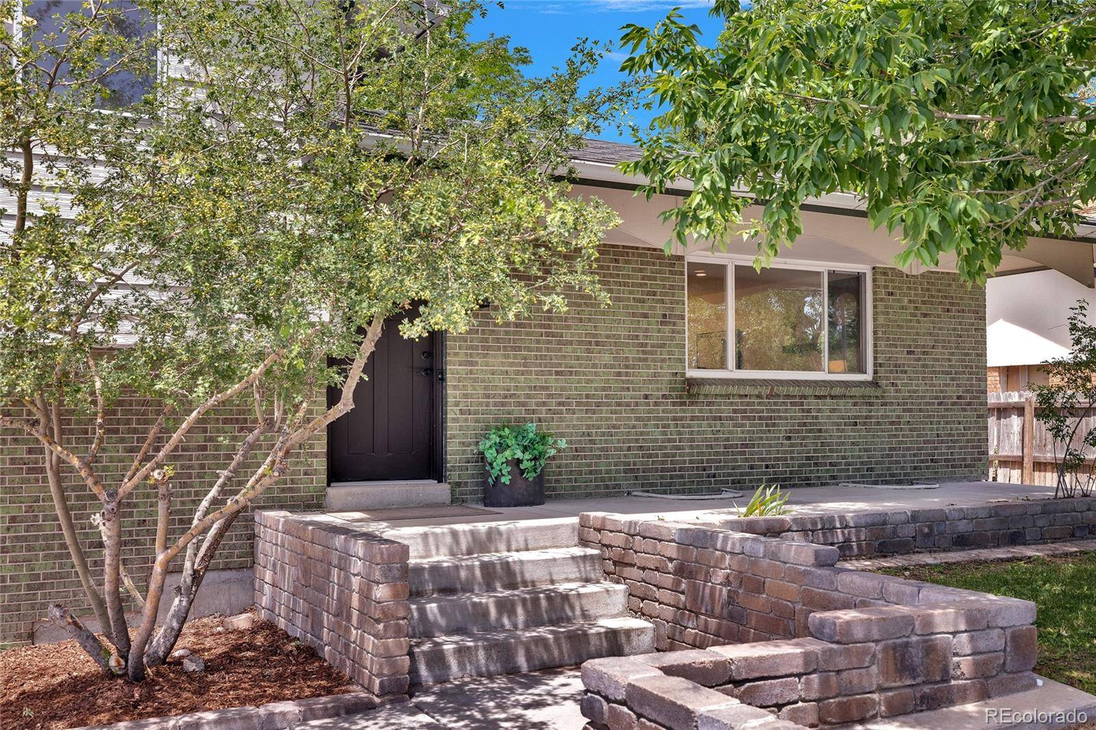 1569 S Lee ST, Lakewood, CO 80232