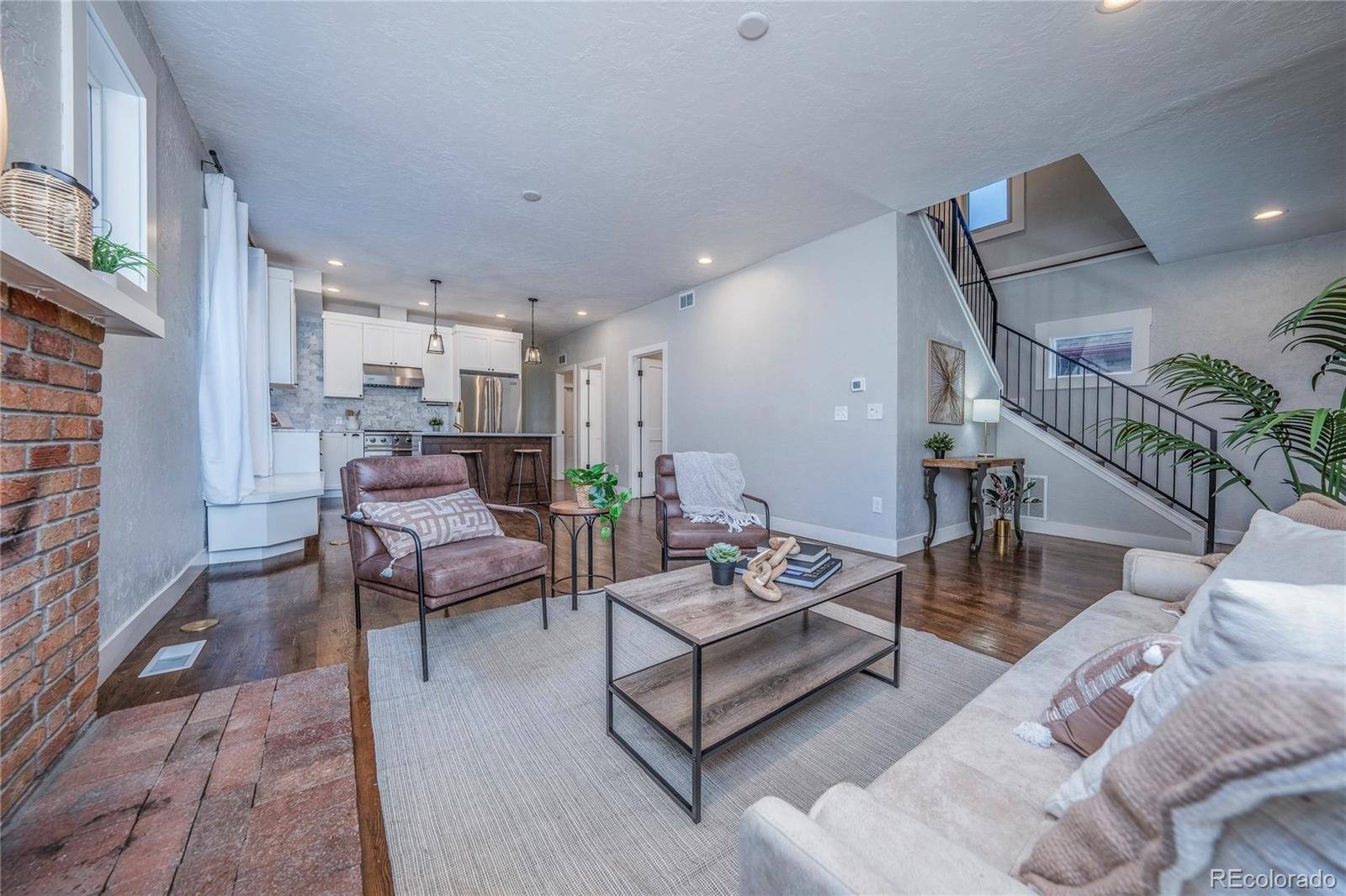 1367 Monroe ST, Denver, CO 80206