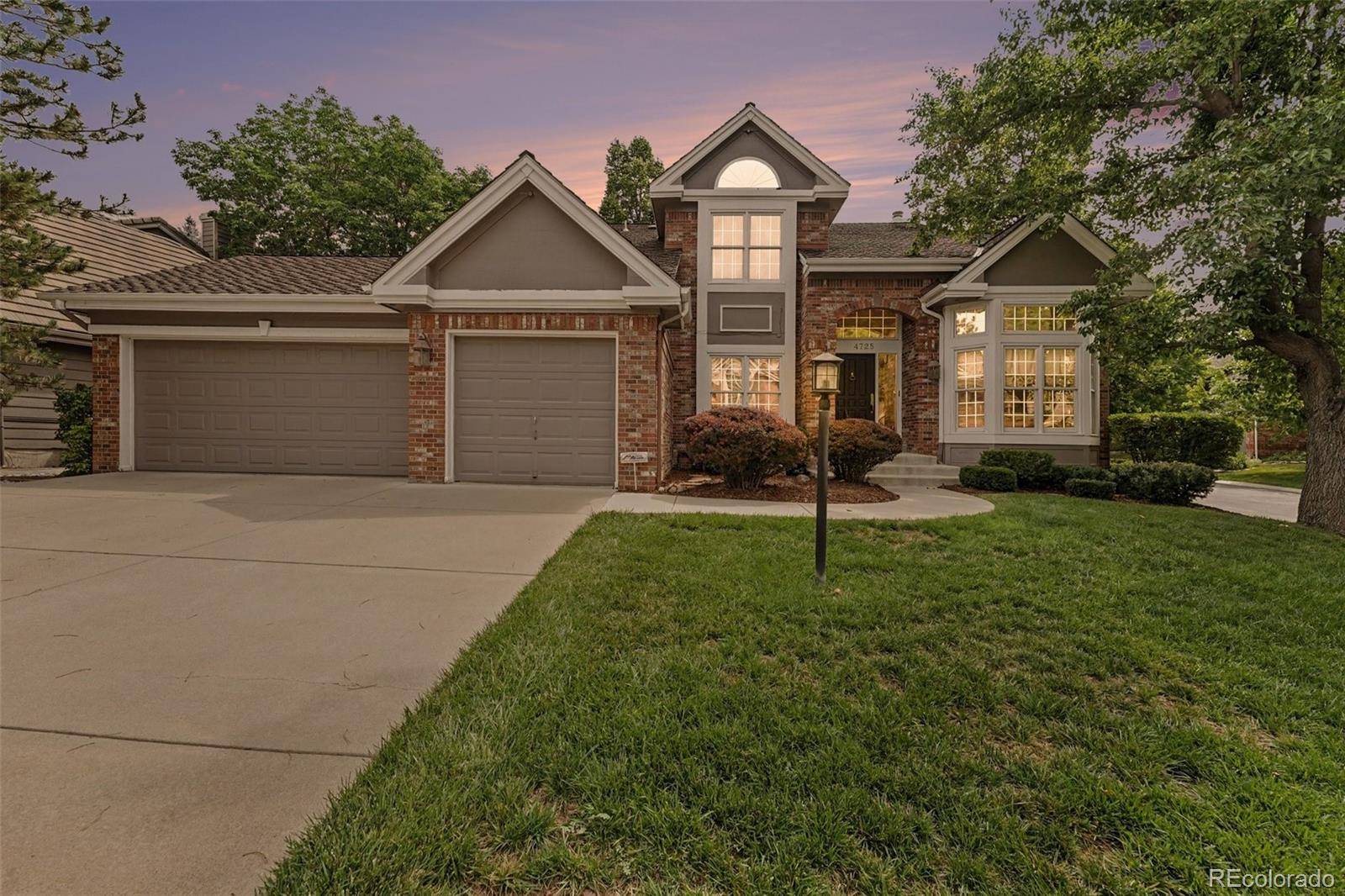 4725 E Pinewood CIR, Centennial, CO 80121