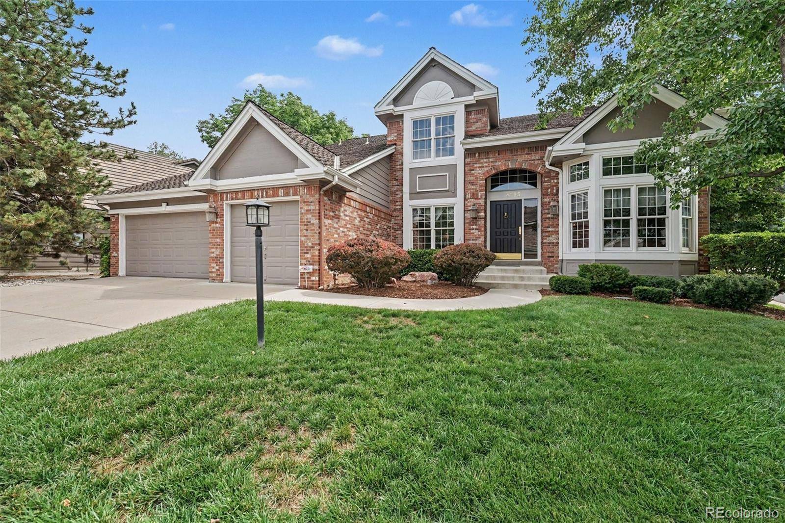 4725 E Pinewood CIR, Centennial, CO 80121