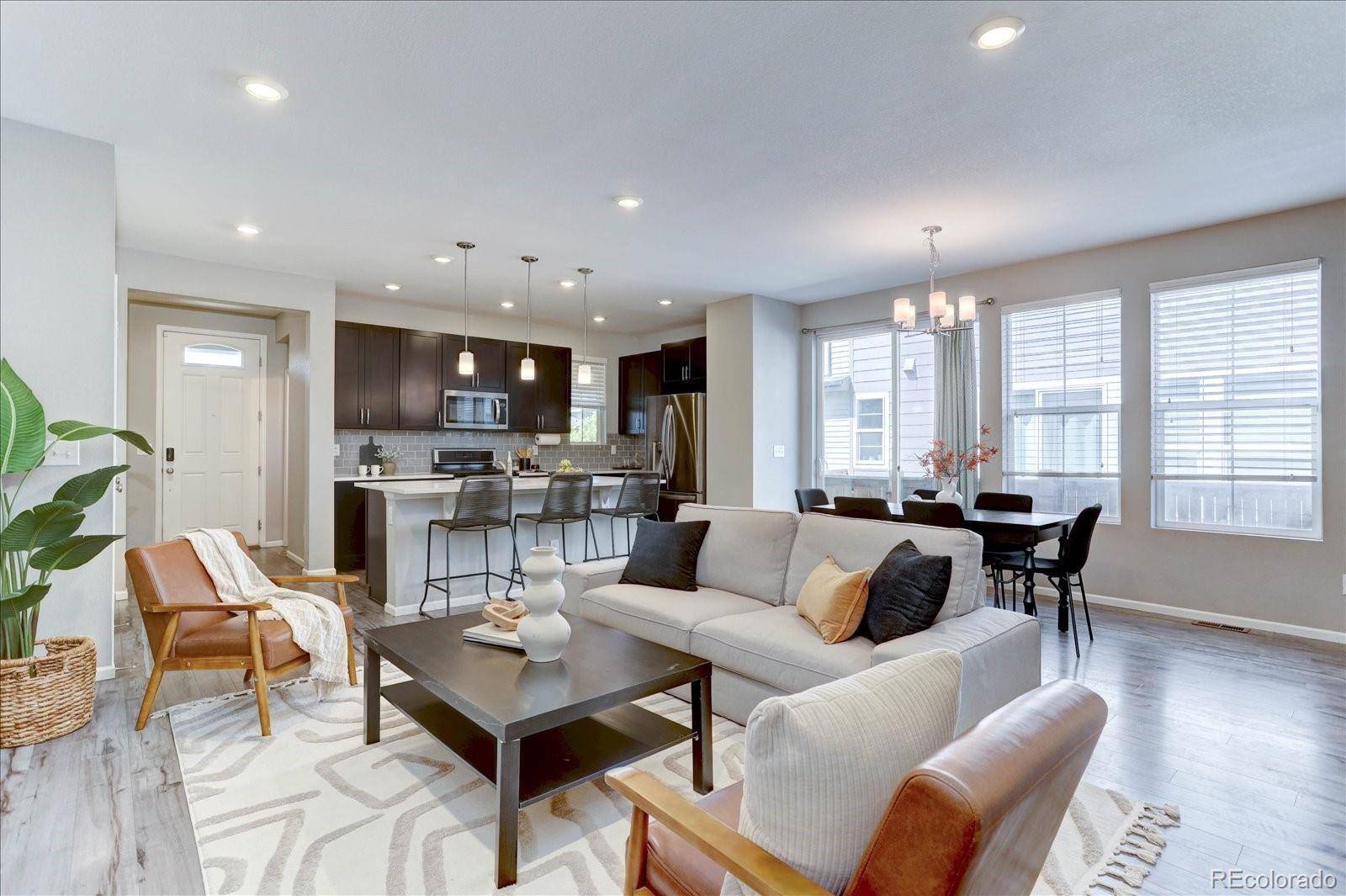 11279 E 25th DR, Aurora, CO 80010