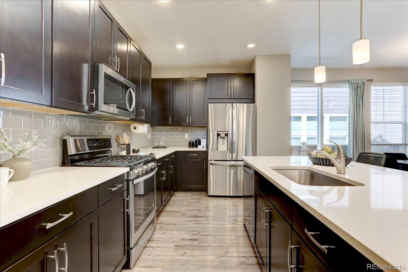 11279 E 25th DR, Aurora, CO 80010