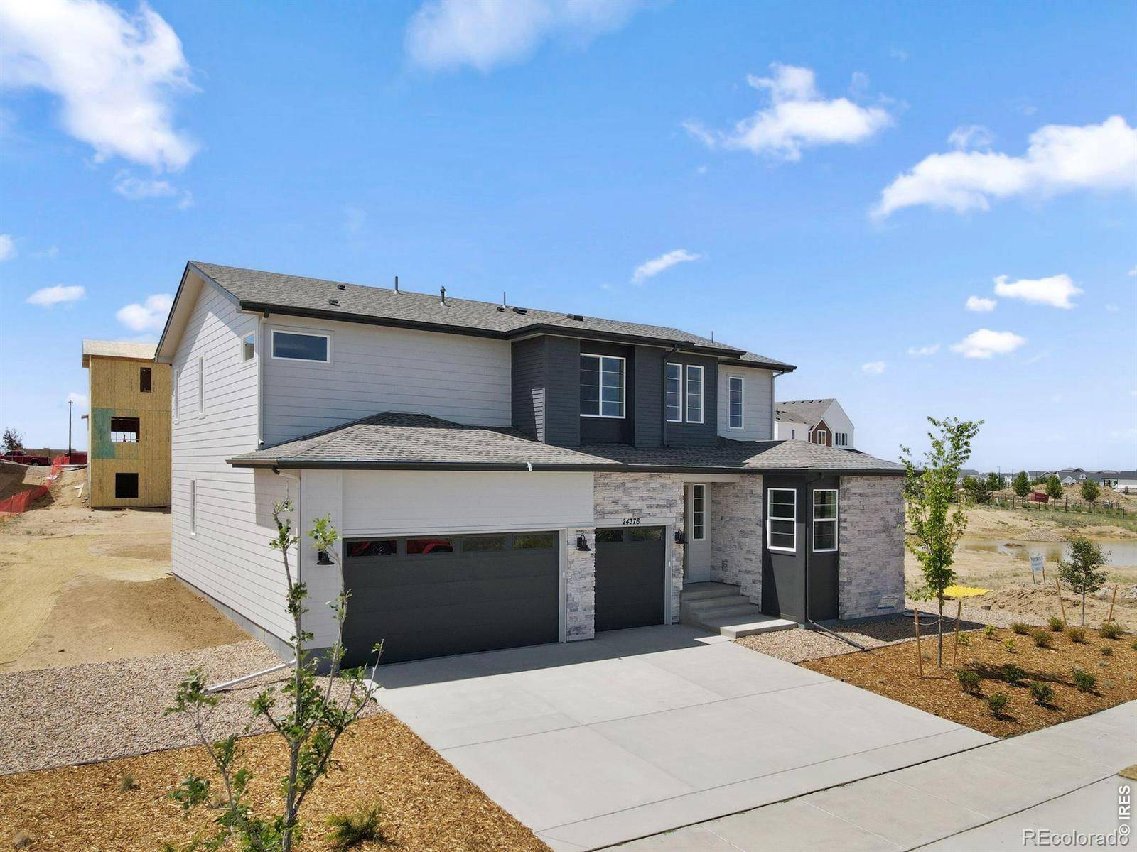24376 E 35th DR, Aurora, CO 80019