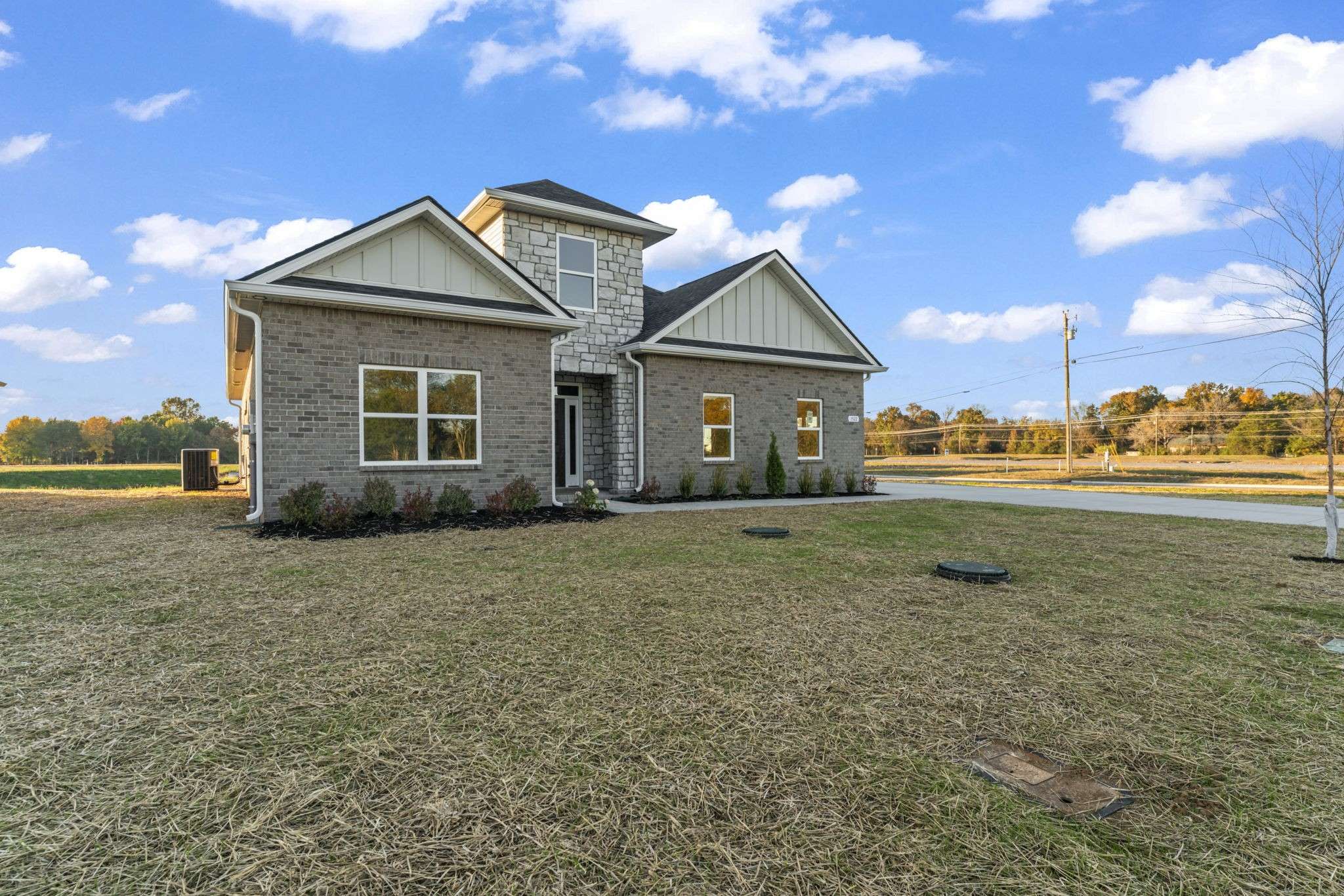 1522 Goblet Dr, Murfreesboro, TN 37127