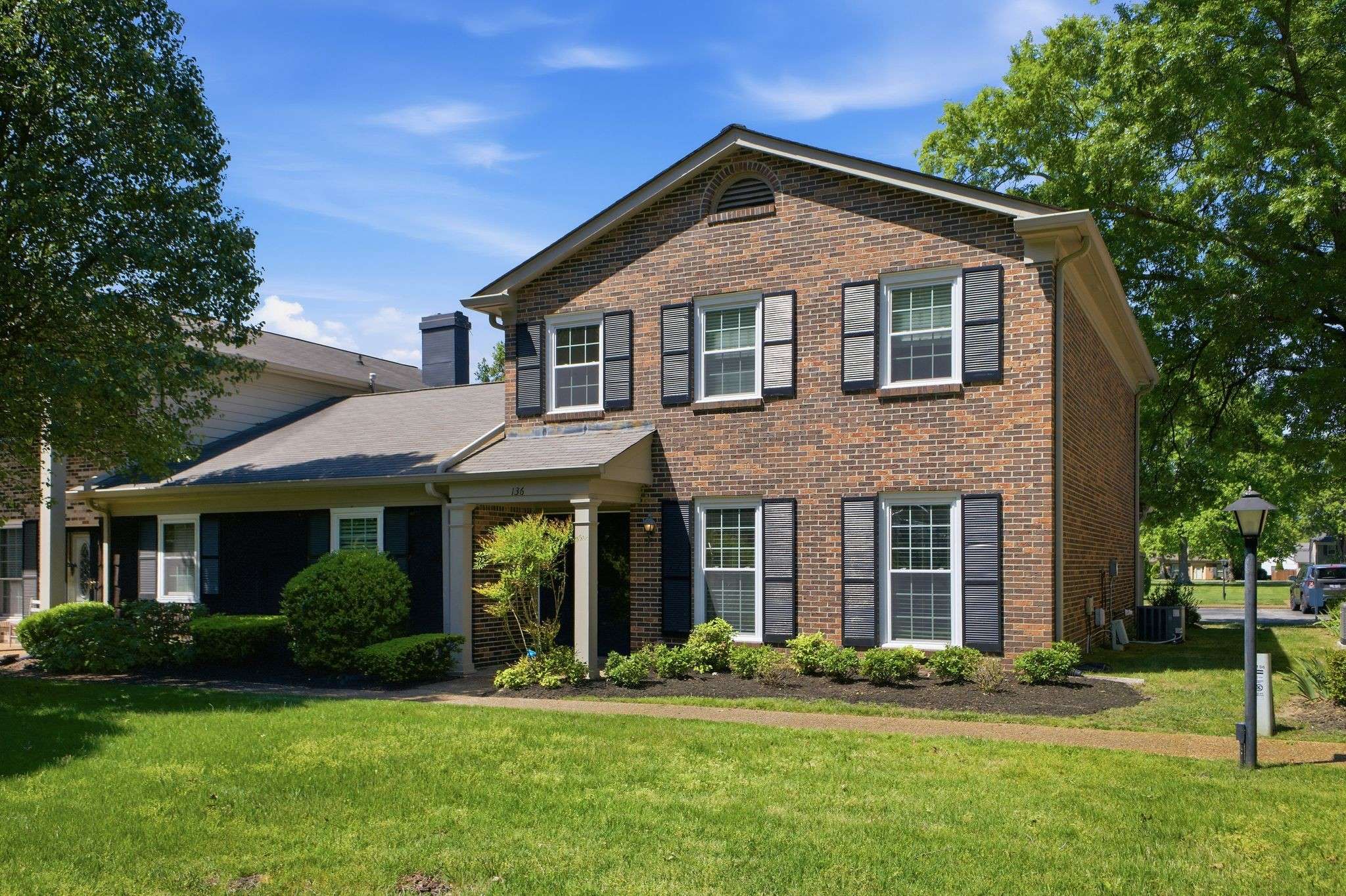 136 Boxwood Dr, Franklin, TN 37069