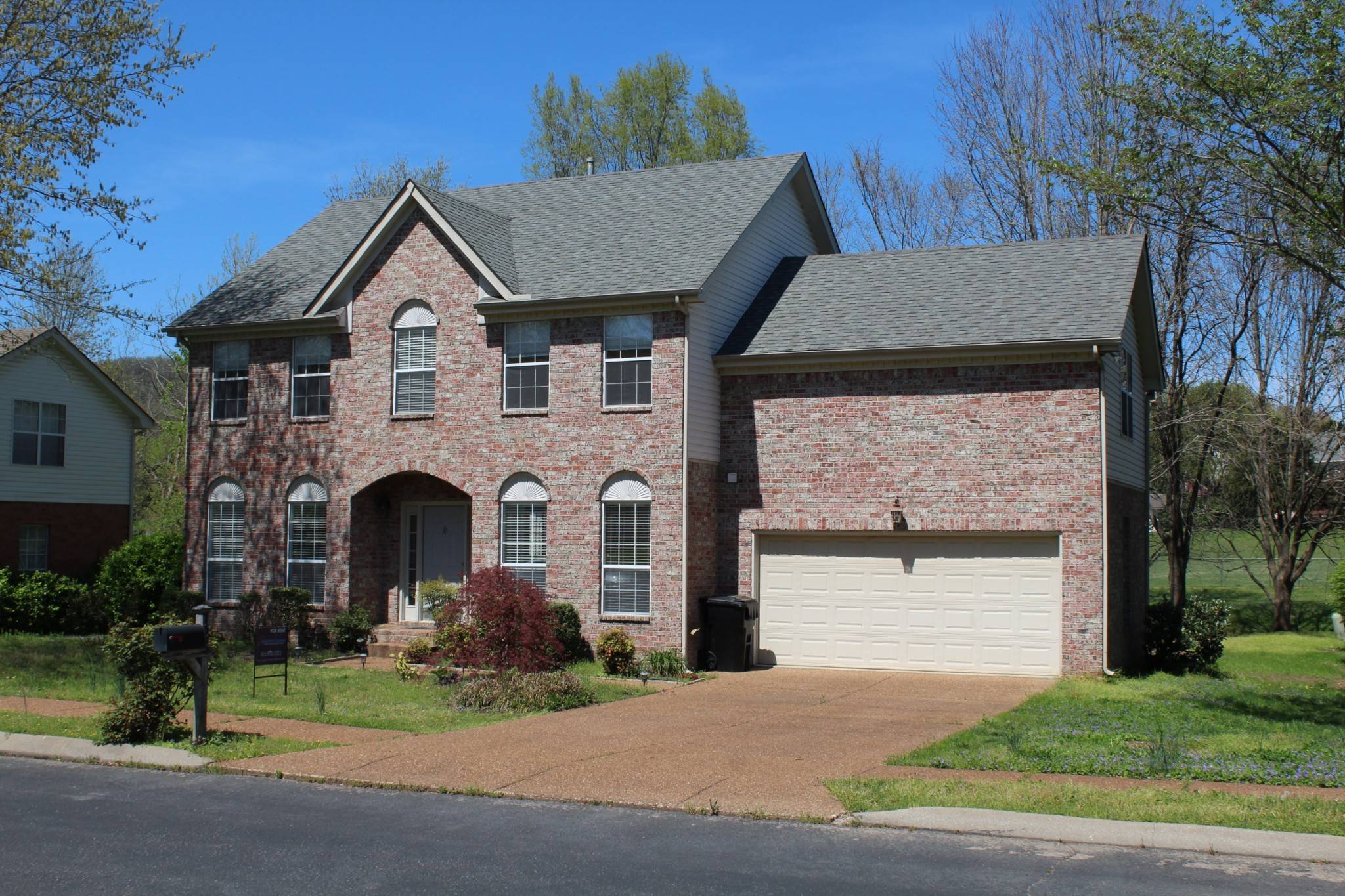 125 Golden Meadow Ln, Franklin, TN 37067