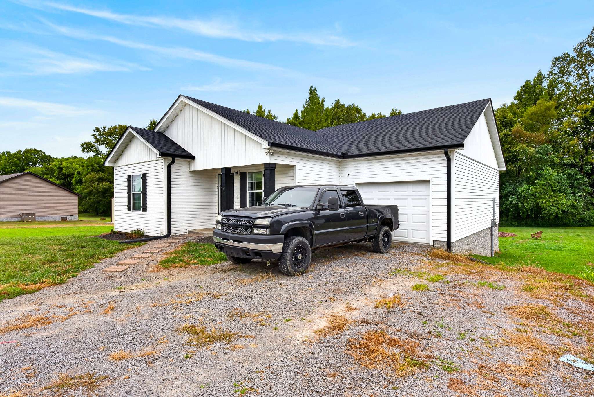 681 W Main St, Alexandria, TN 37012