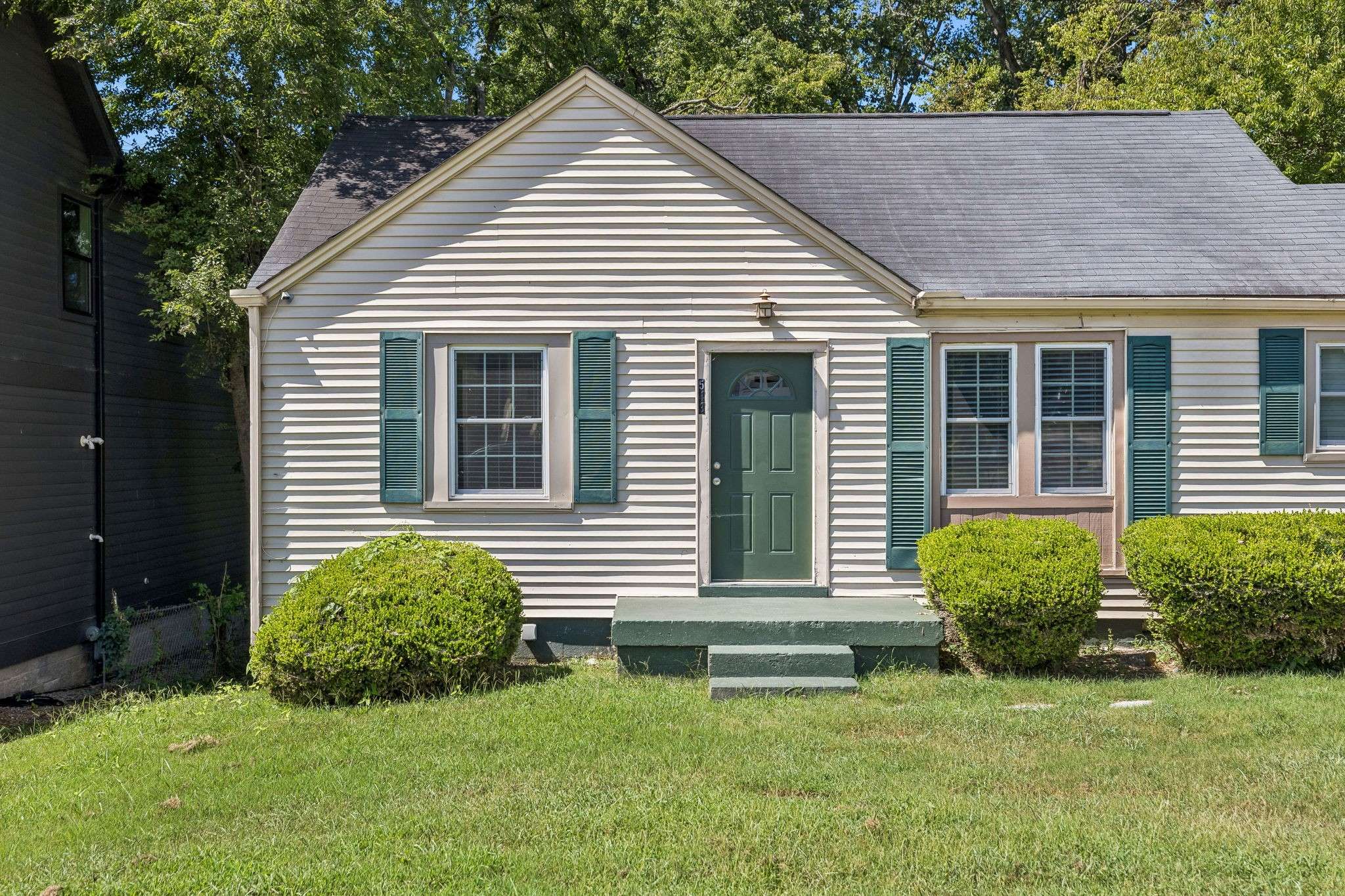 543 Croley Dr, Nashville, TN 37209