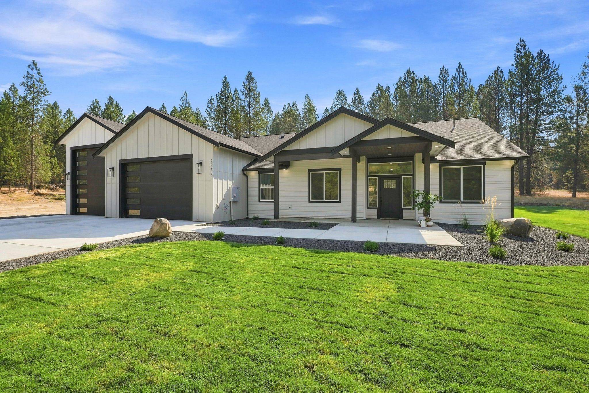 28230 N Hardesty Rd, Chattaroy, WA 99003