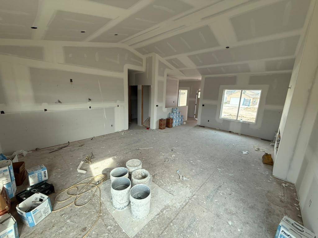 8985 N Joshua St, Bel Aire, KS 67226