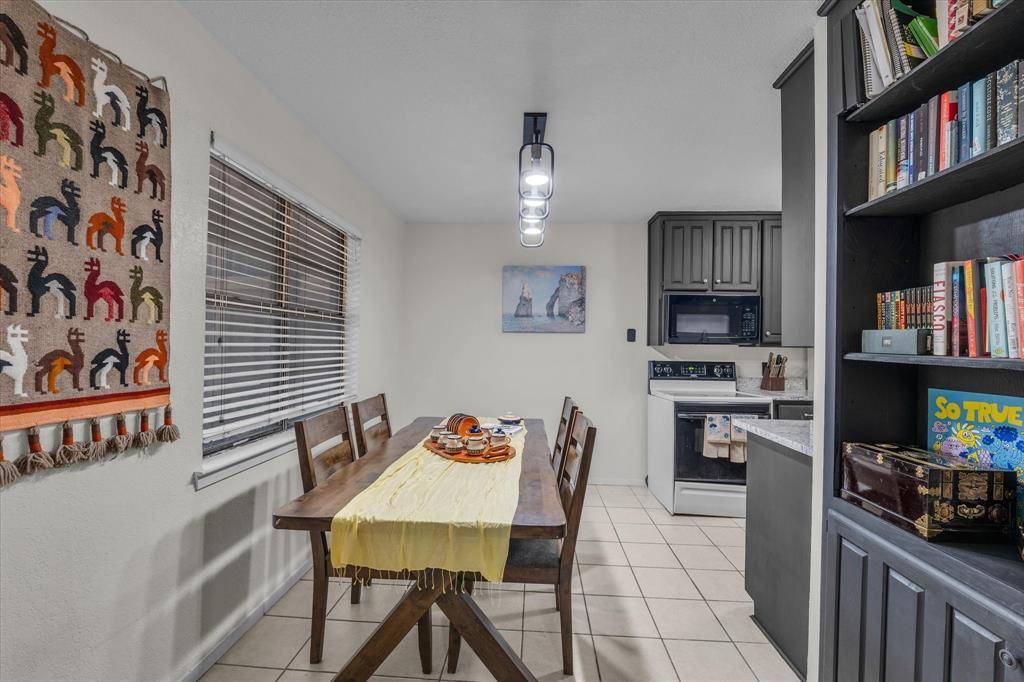 1421 S 12th Street #103, Waco, TX 76706