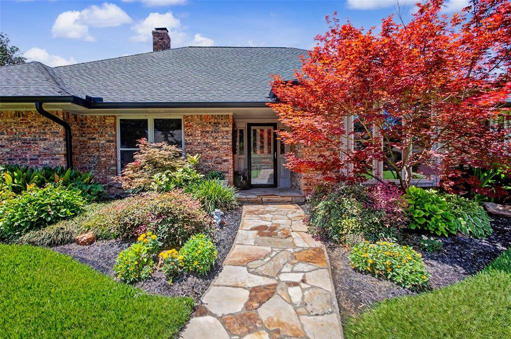 6717 River Bend Road, Fort Worth, TX 76132