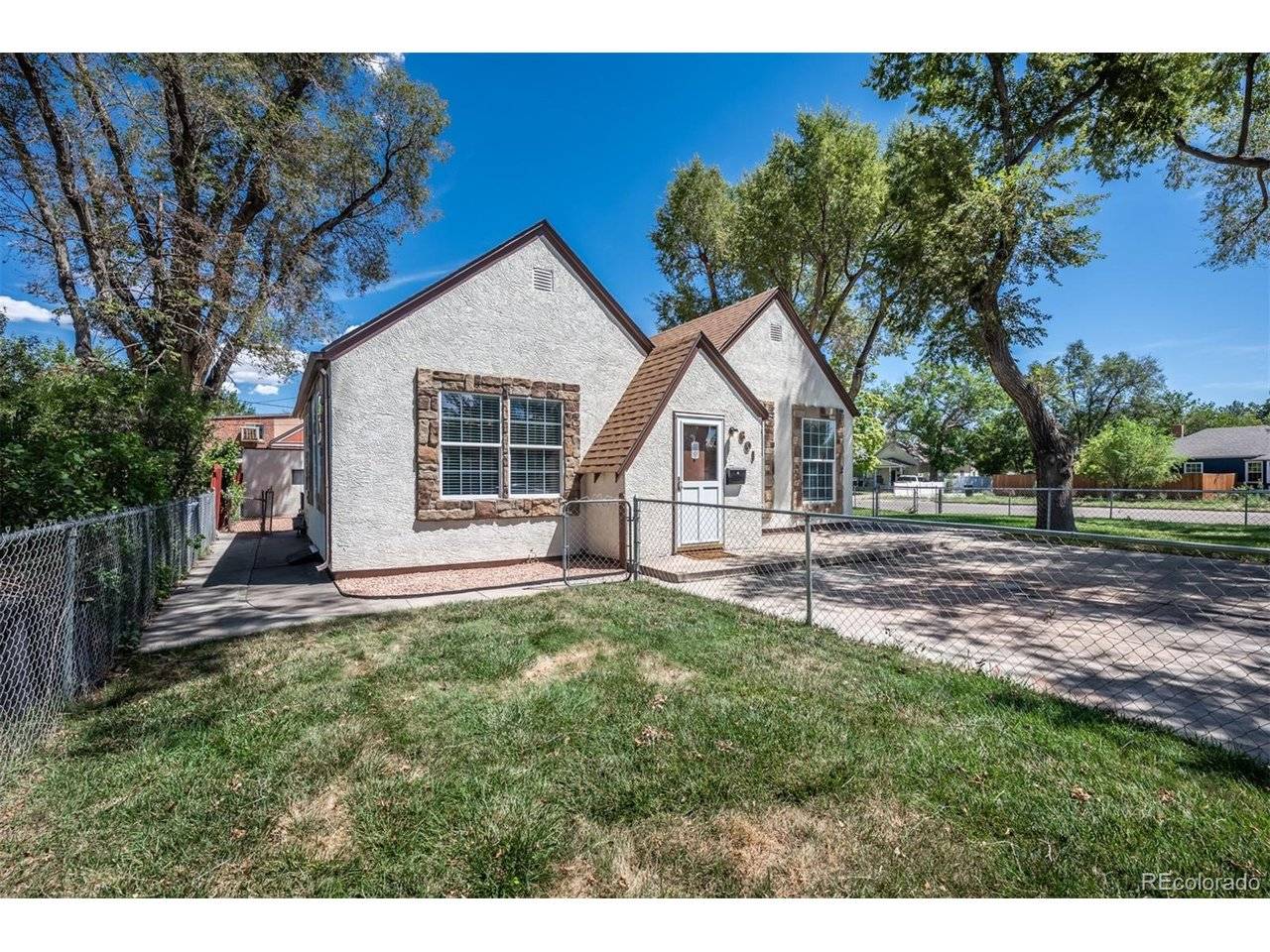 601 W Pitkin, Pueblo, CO 81004