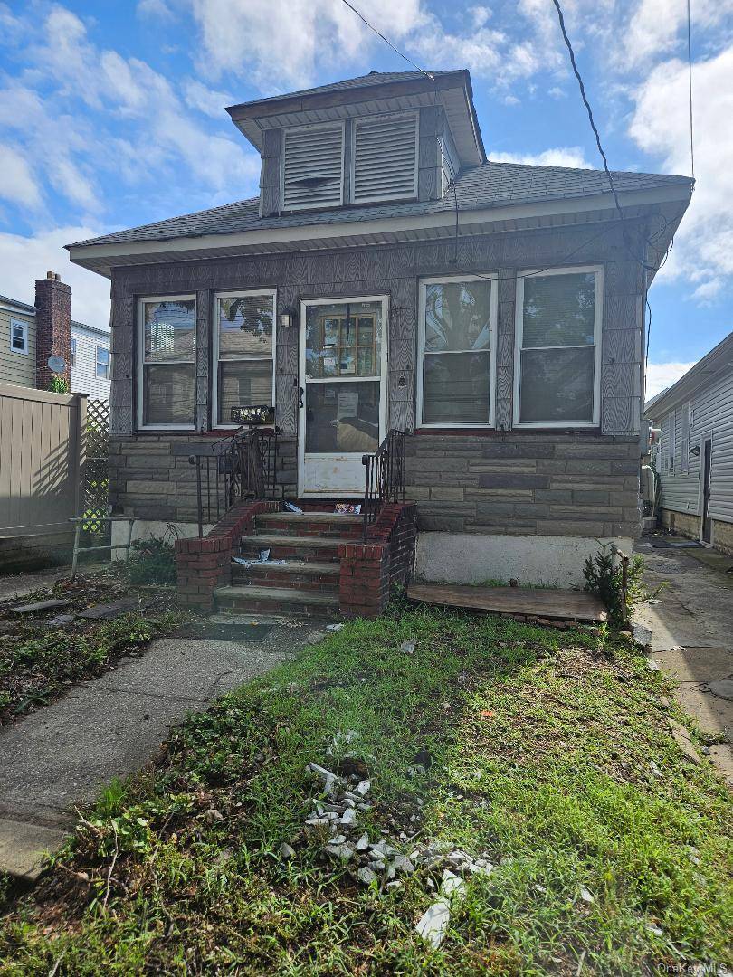 2547 123rd ST, College Point, NY 11354