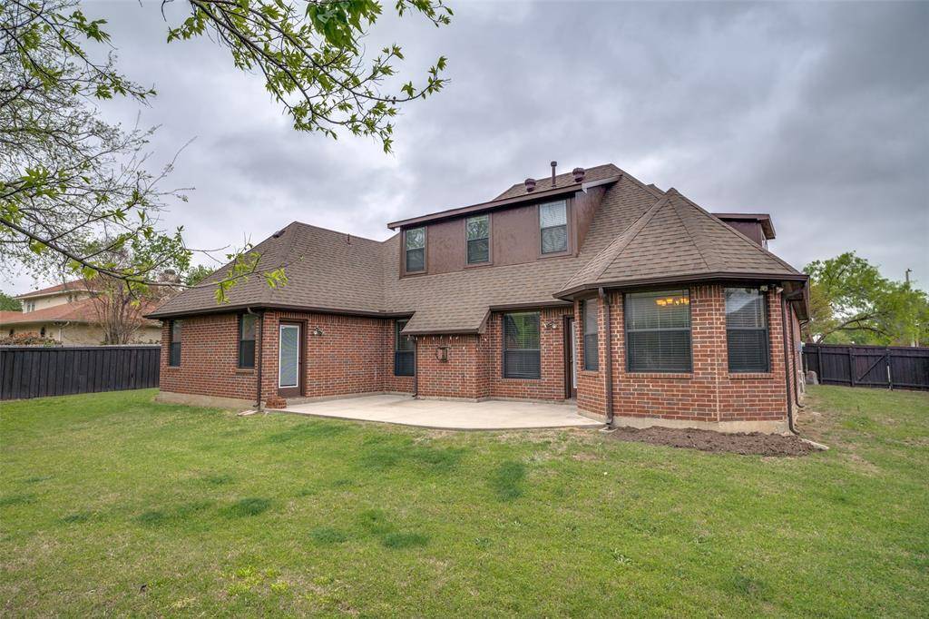 809 Longridge Drive, Denton, TX 76205