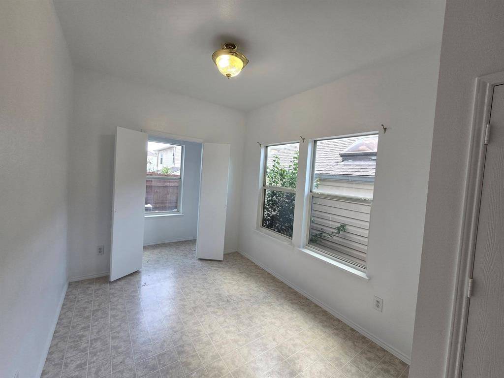 1705 Tabasco Plaza, Dallas, TX 75211