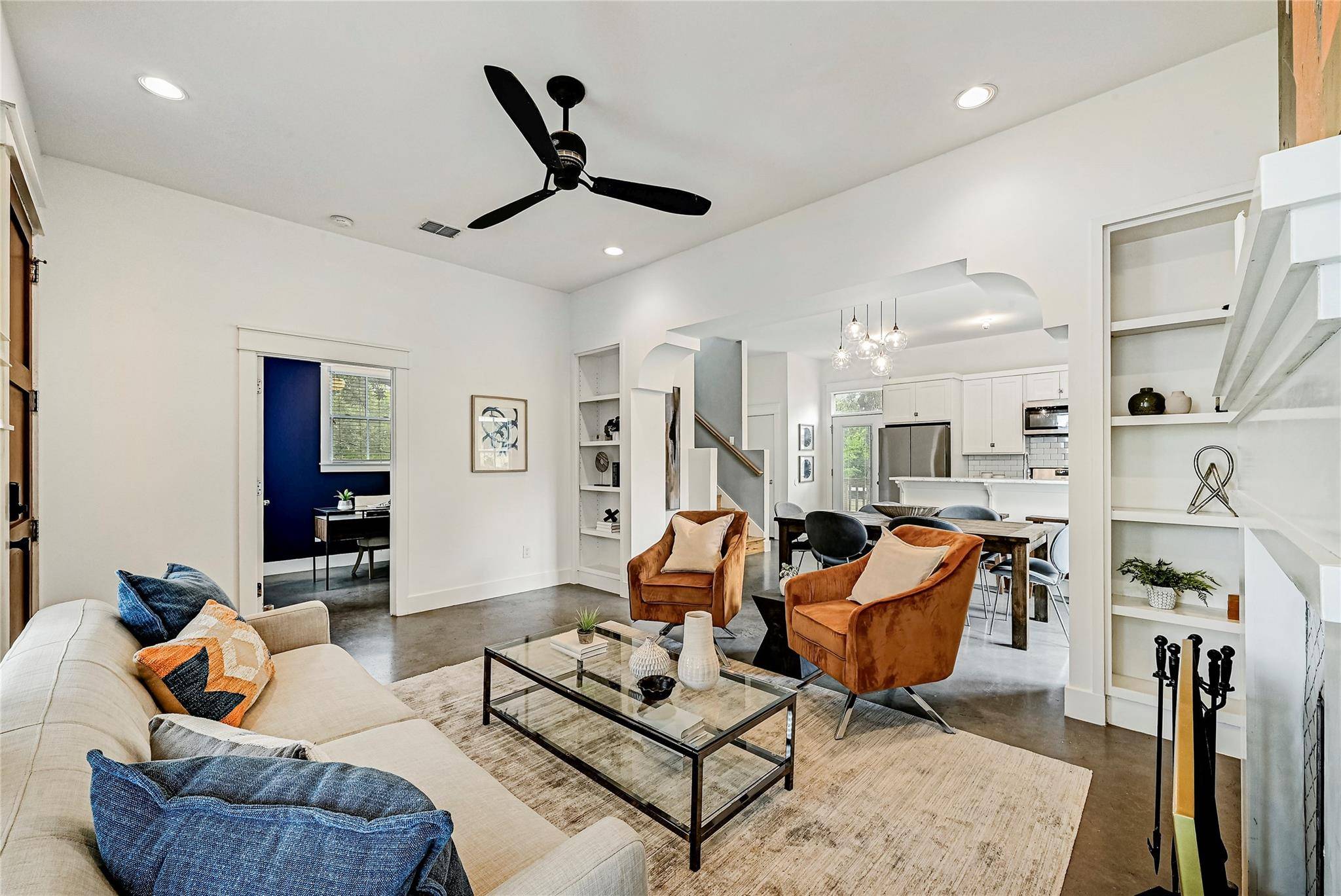 2013 Peoples ST, Austin, TX 78702