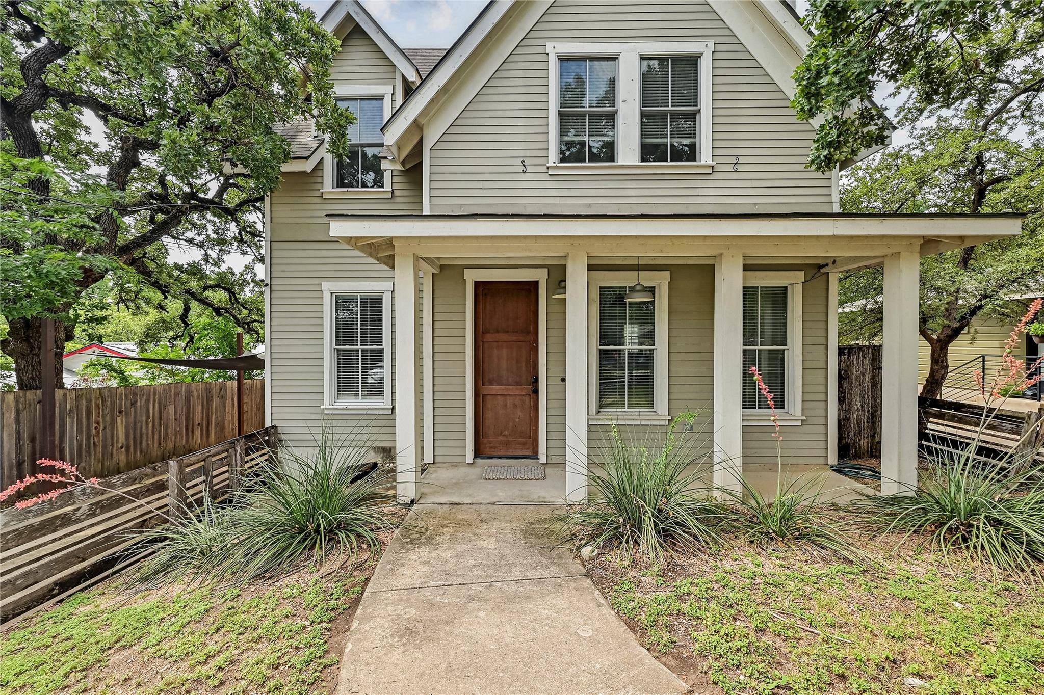 2013 Peoples ST, Austin, TX 78702