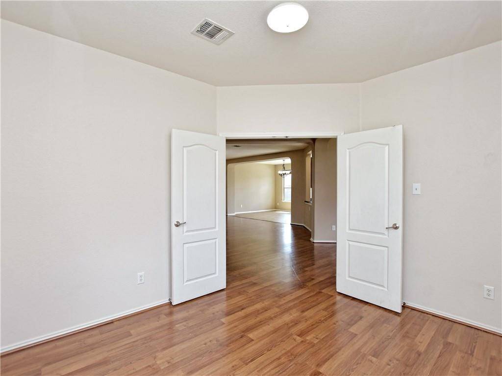1220 Apollo CIR, Round Rock, TX 78664