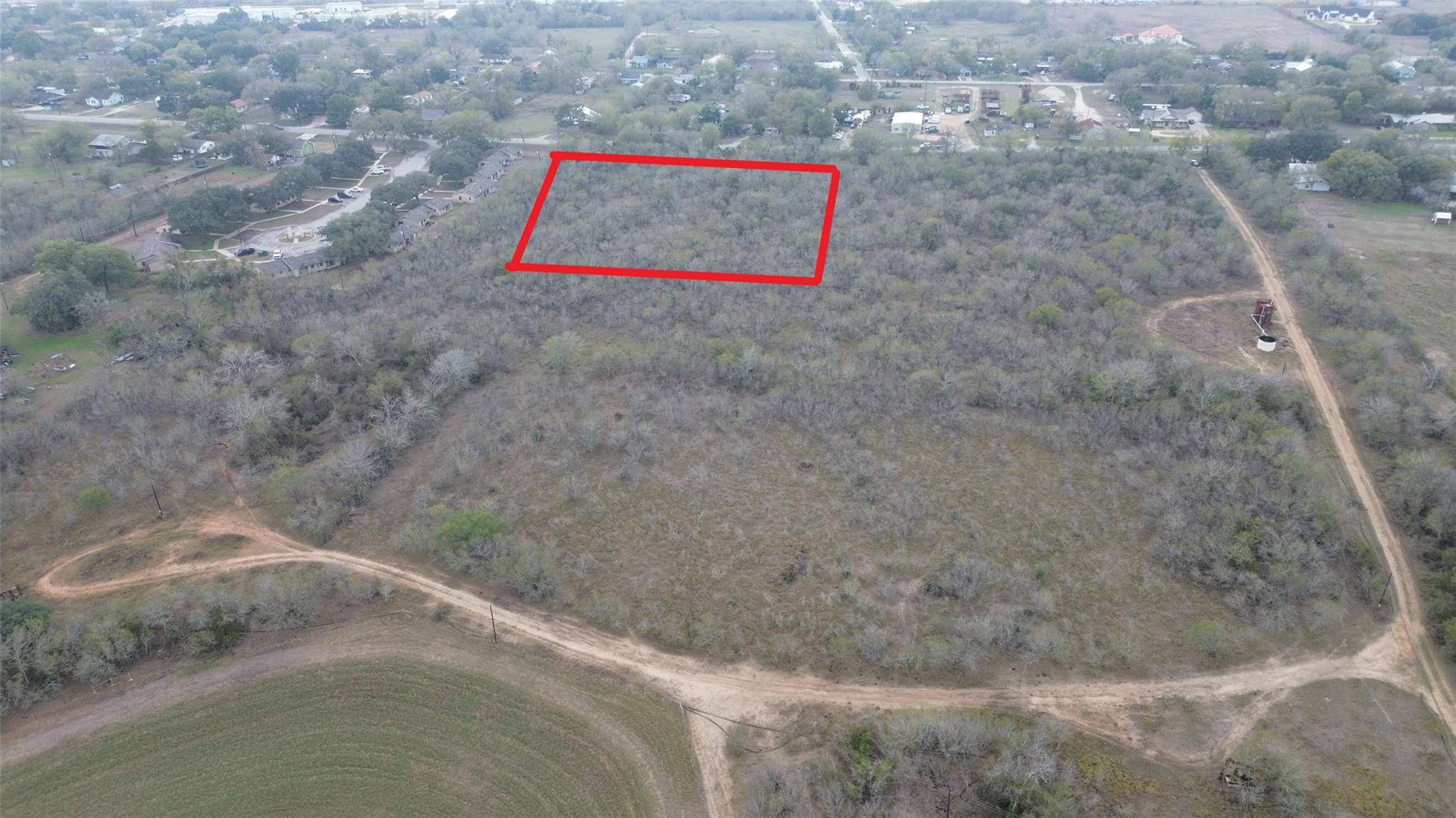 - San Marcos. HWY, Luling, TX 78648