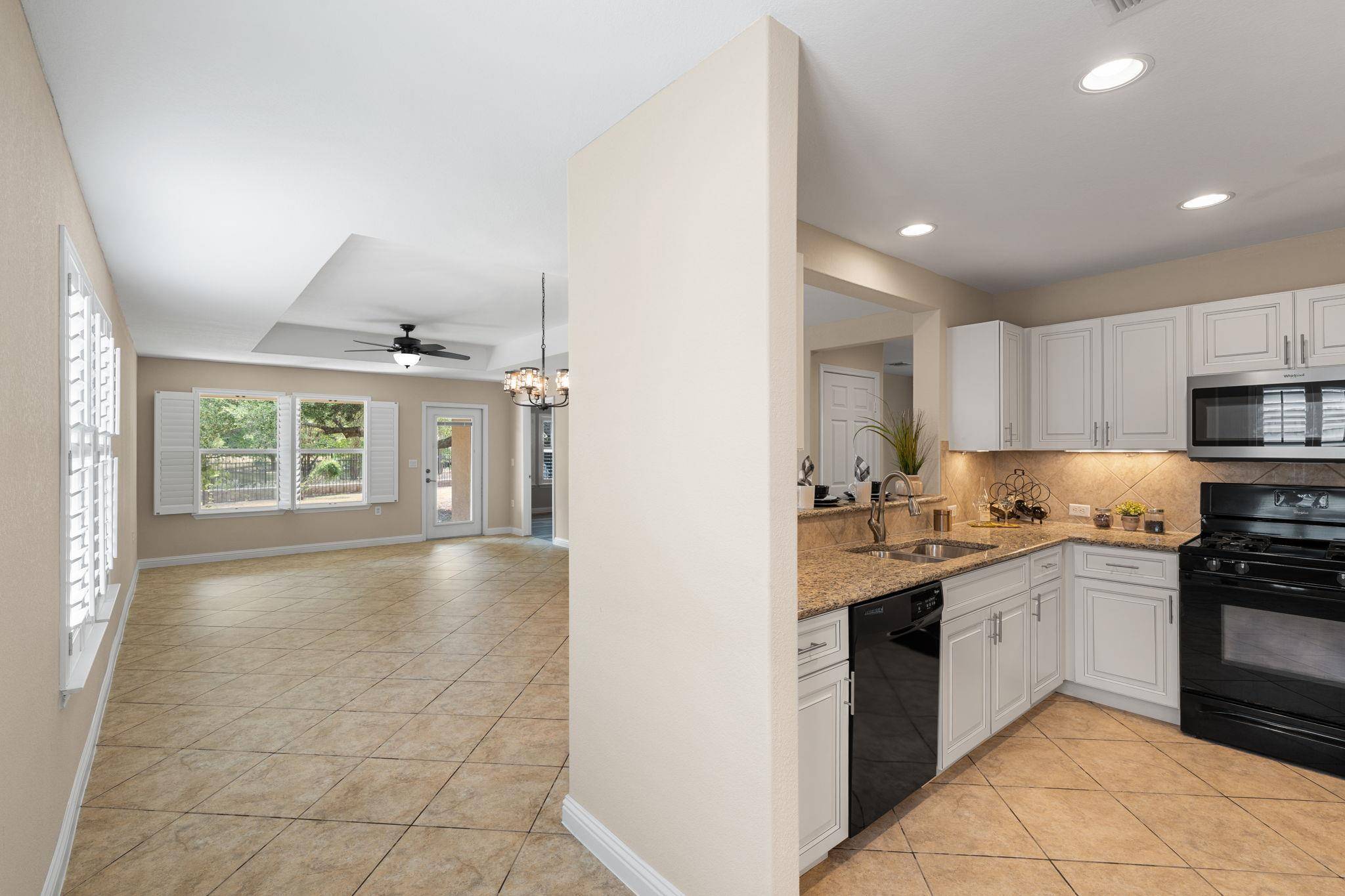 501 Sheldon Lake DR, Georgetown, TX 78633
