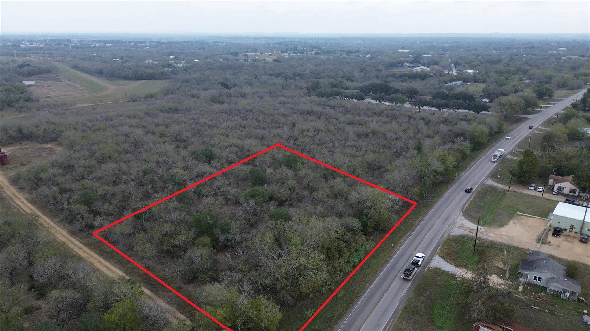 - San Marcos.. HWY, Luling, TX 78648