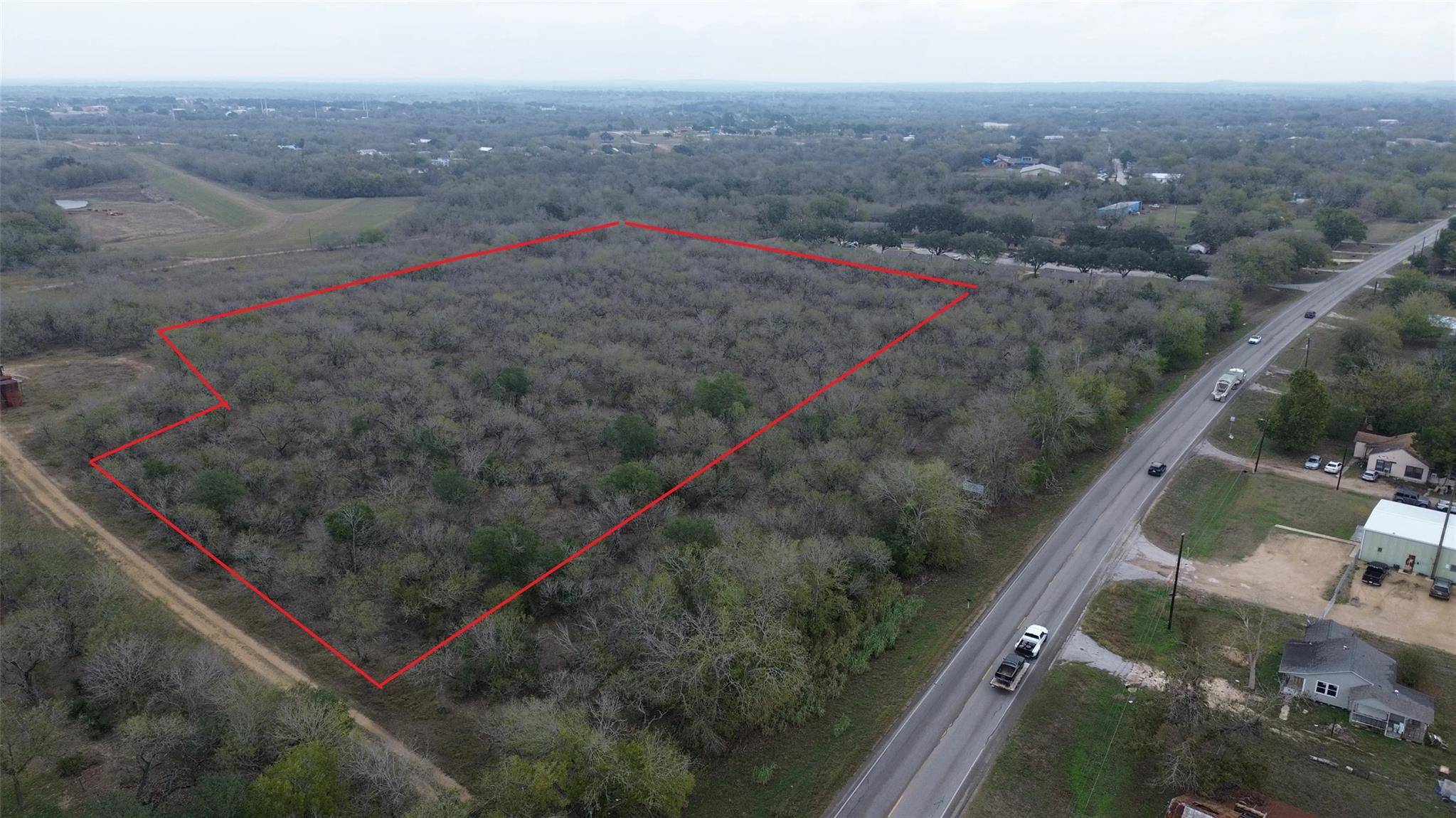- San Marcoss HWY, Luling, TX 78648