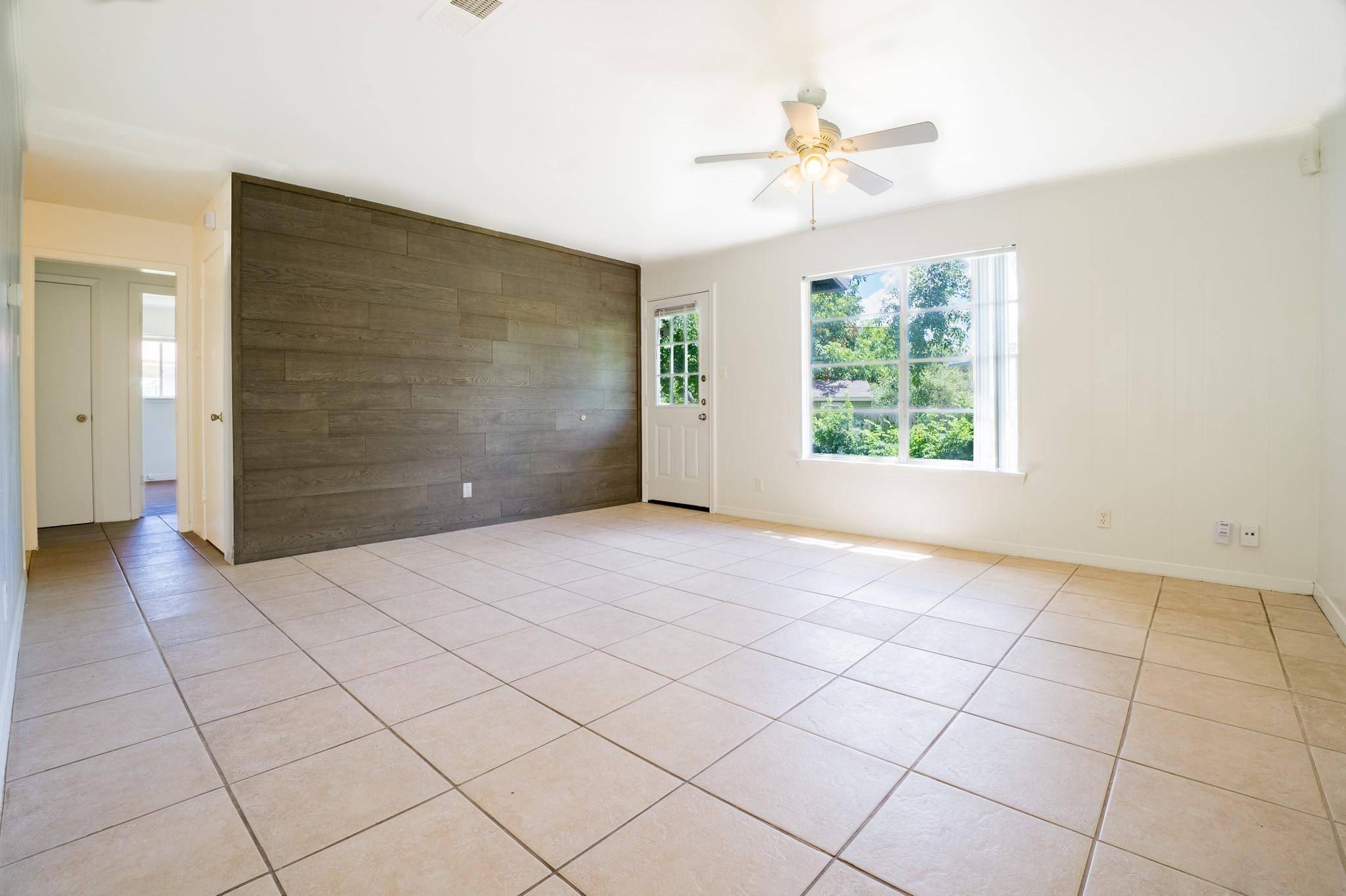8204 Easter CV, Austin, TX 78757