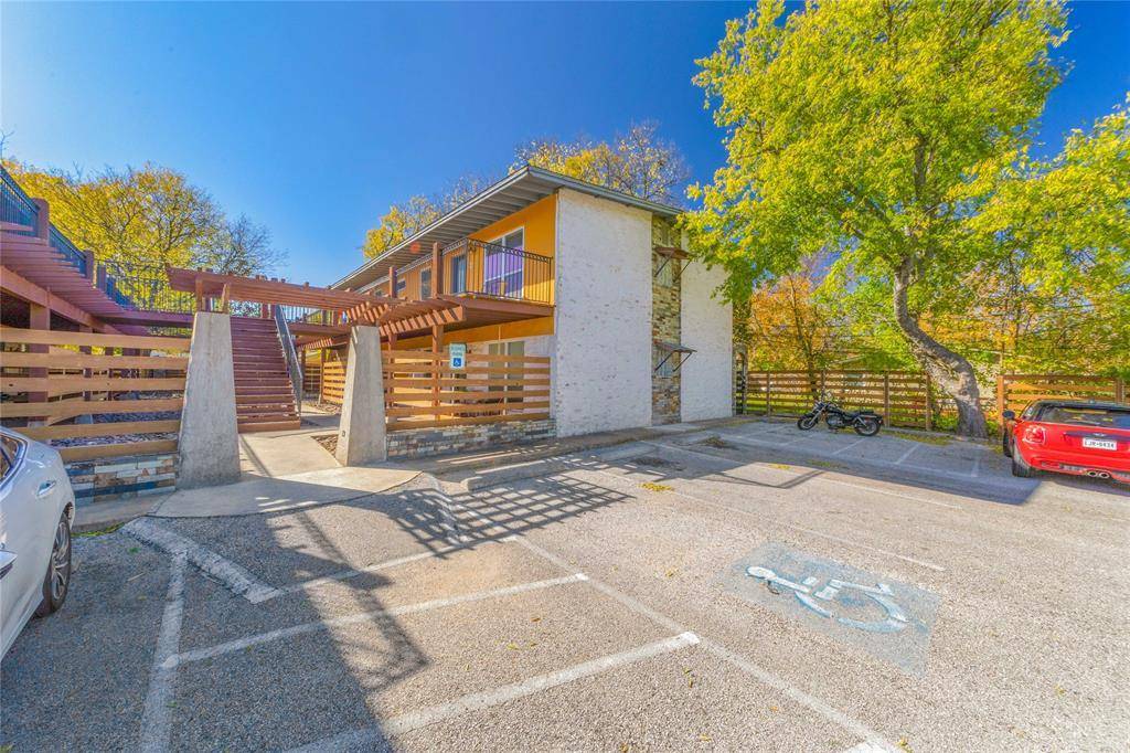 1917 Barge ST #204, Austin, TX 78745