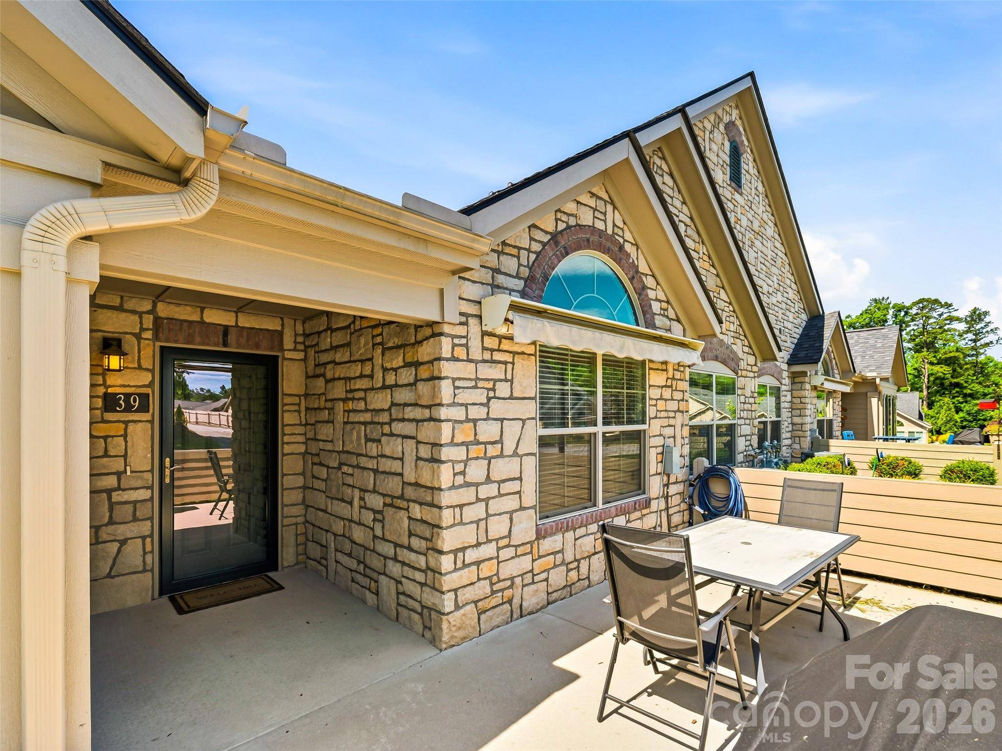 39 Braeburn WAY, Flat Rock, NC 28731