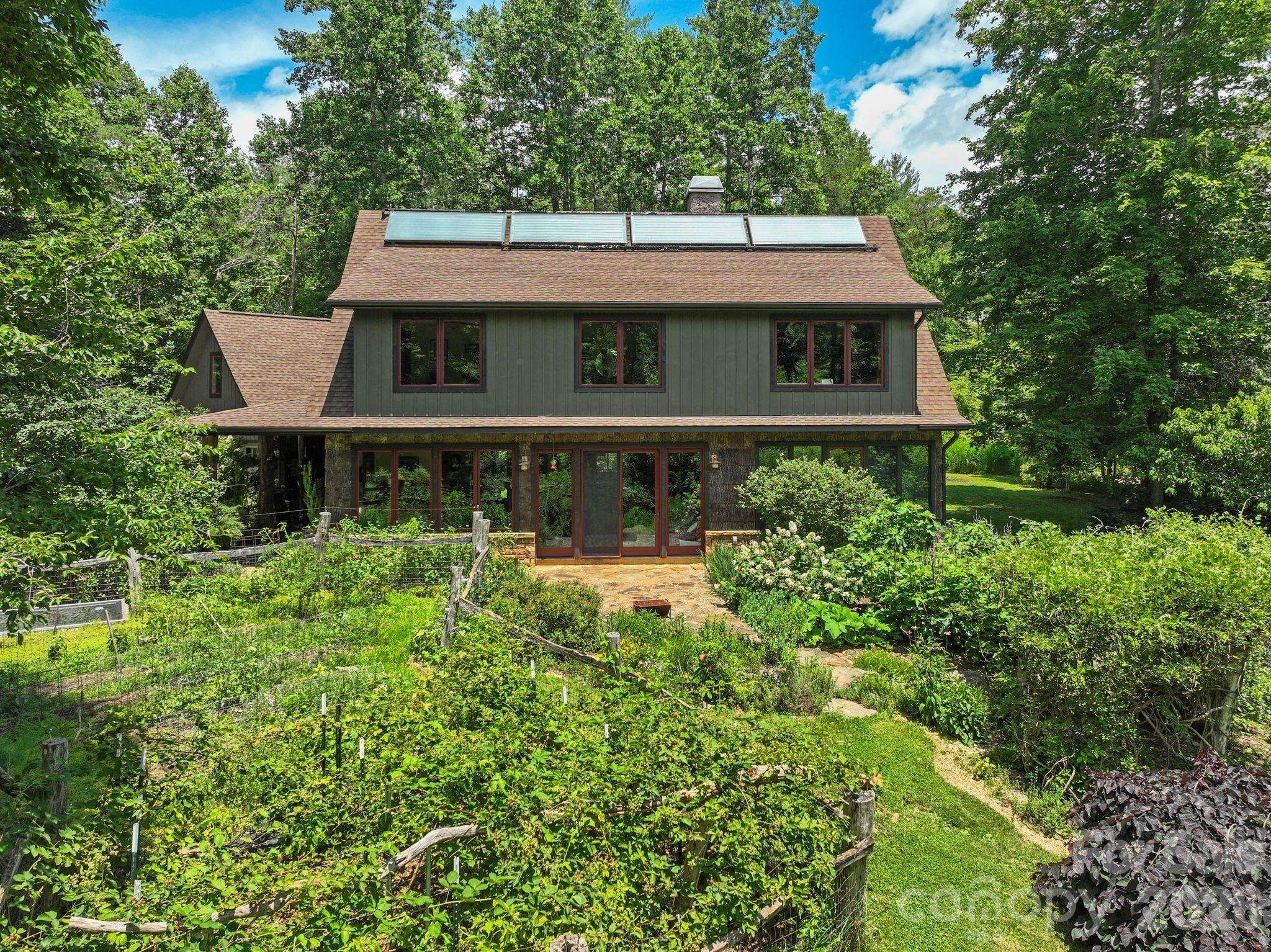 24 Merriwood TRL, Arden, NC 28704