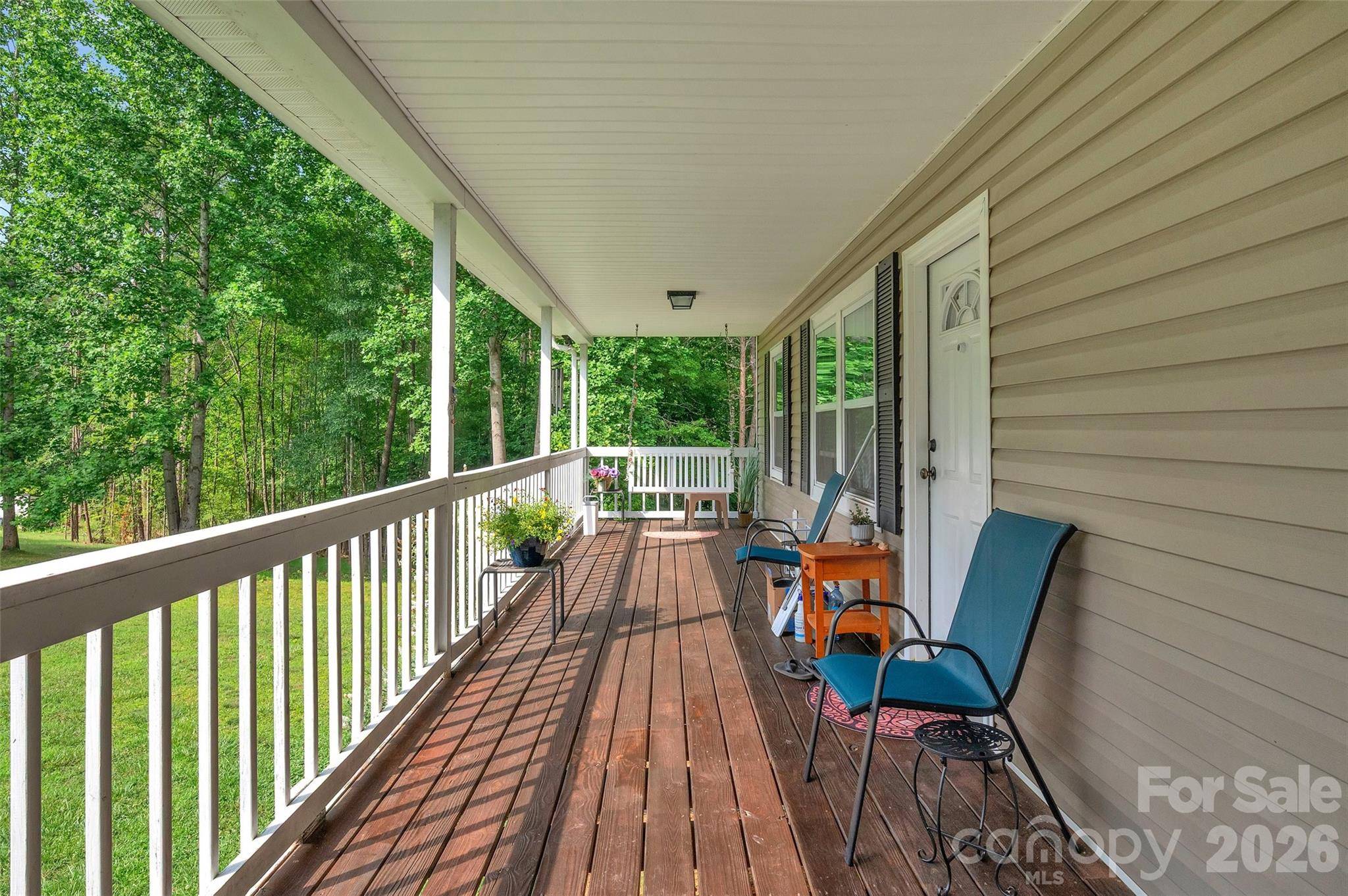 1095 E Prince RD, Landrum, SC 29356