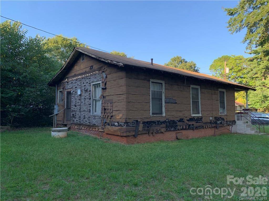 917 Logan ST, Shelby, NC 28150
