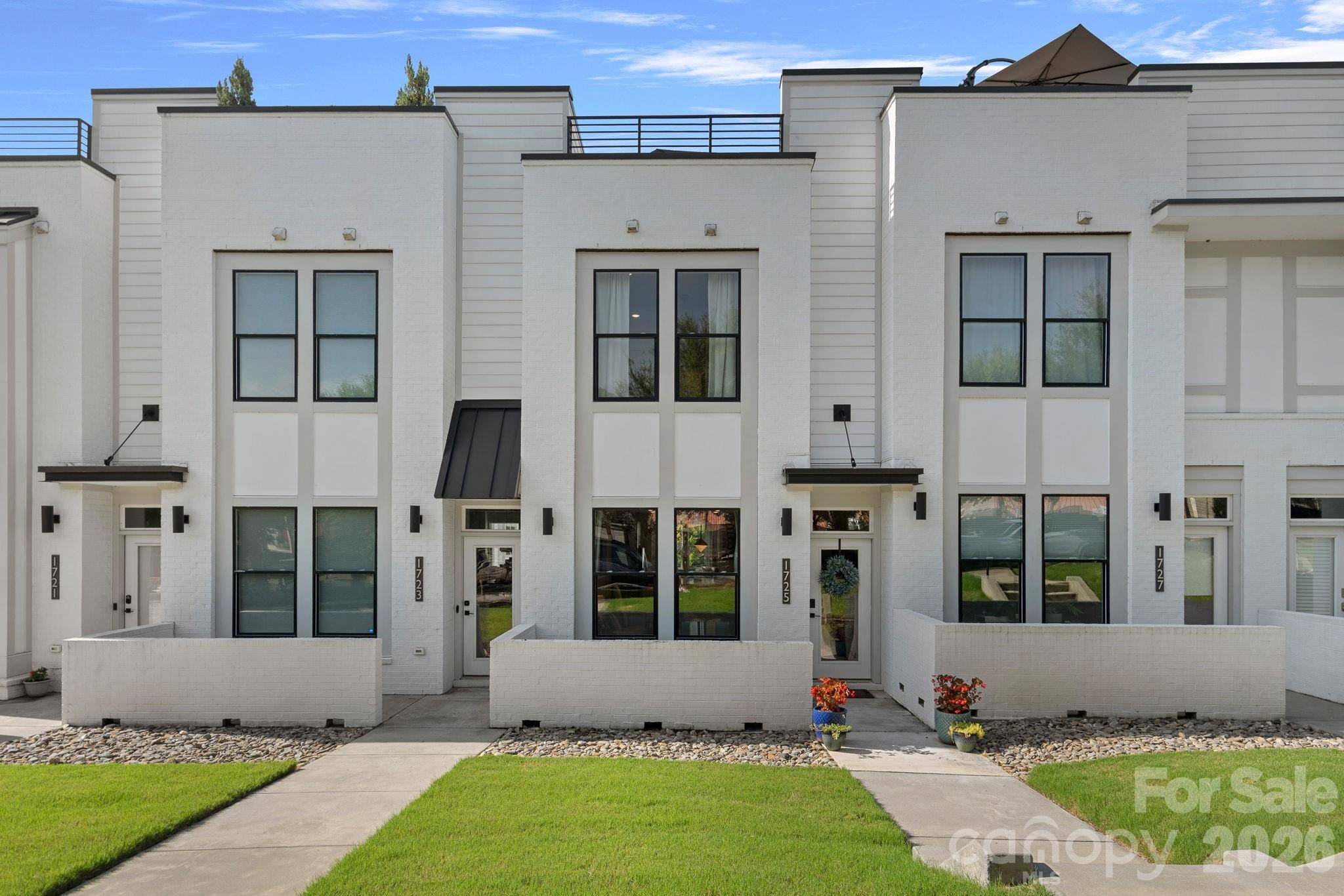 1725 Wesley Green WAY, Charlotte, NC 28208
