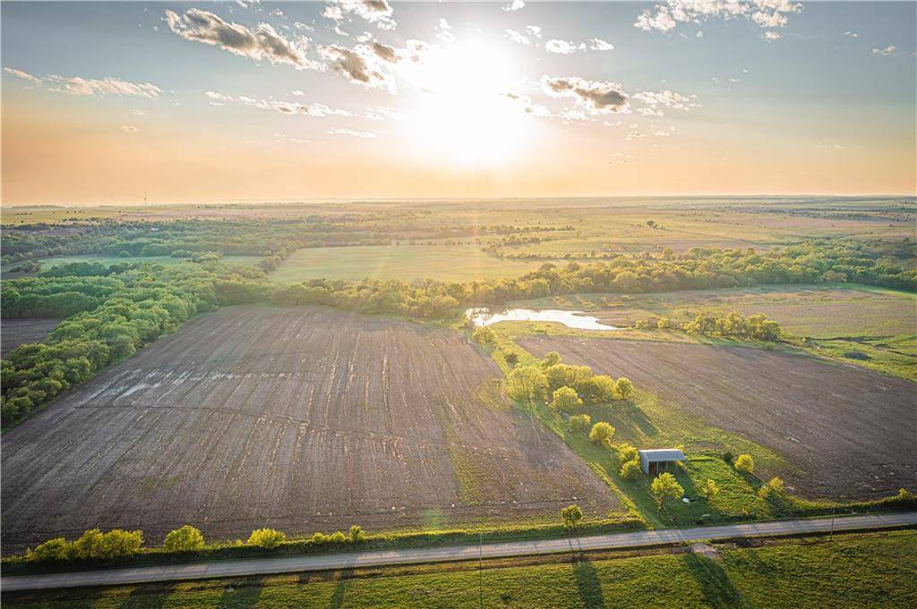 T RD, Eureka, KS 66860