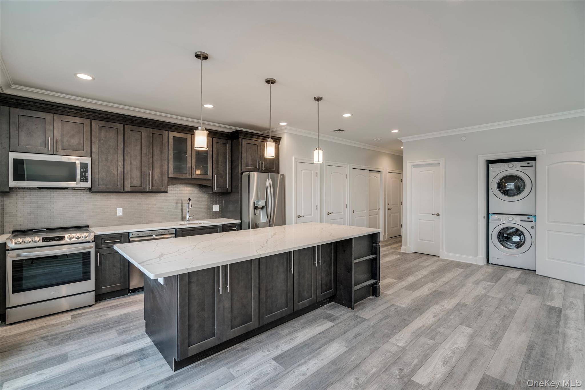 110 New York AVE #2A, Huntington, NY 11743
