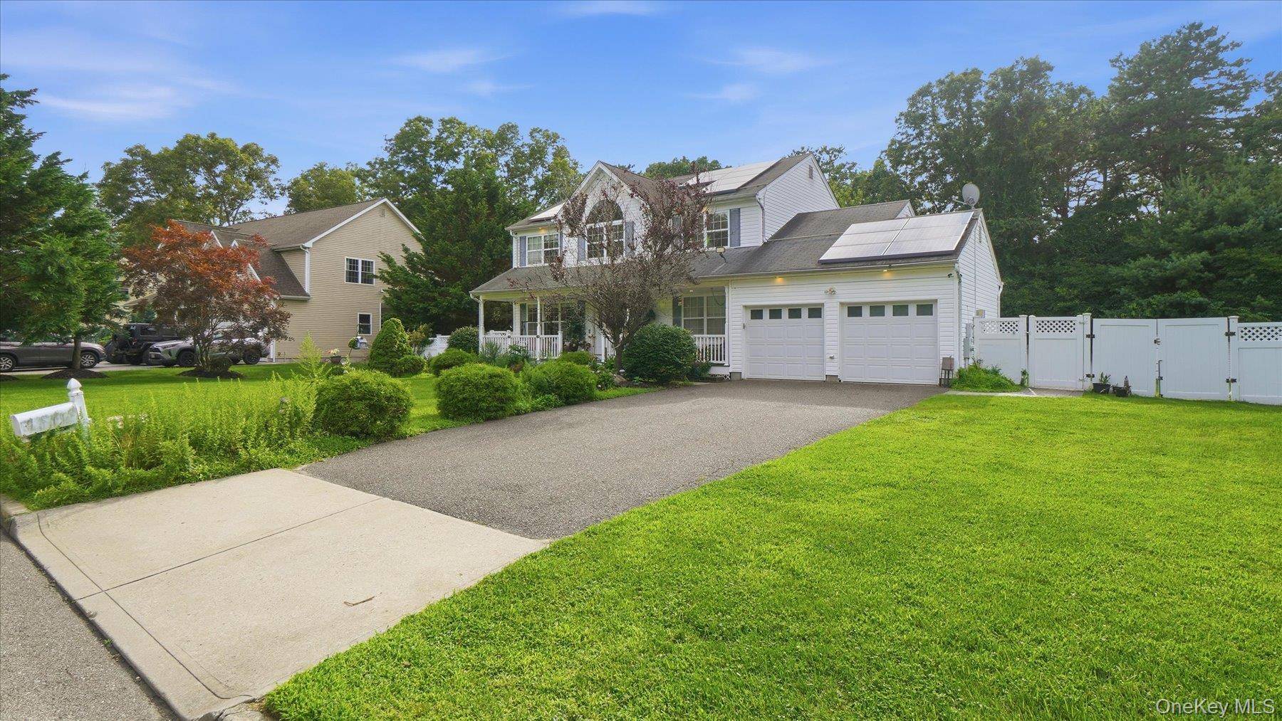 53 Howard DR, Coram, NY 11727