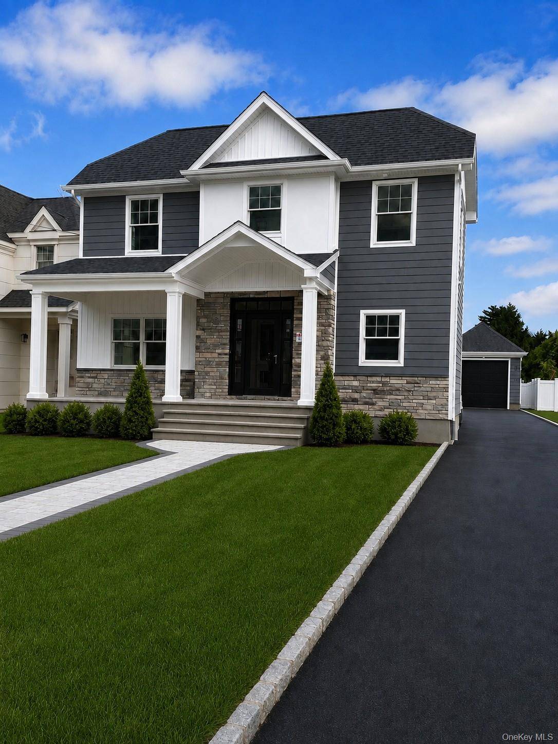 172 Searingtown RD, Albertson, NY 11507