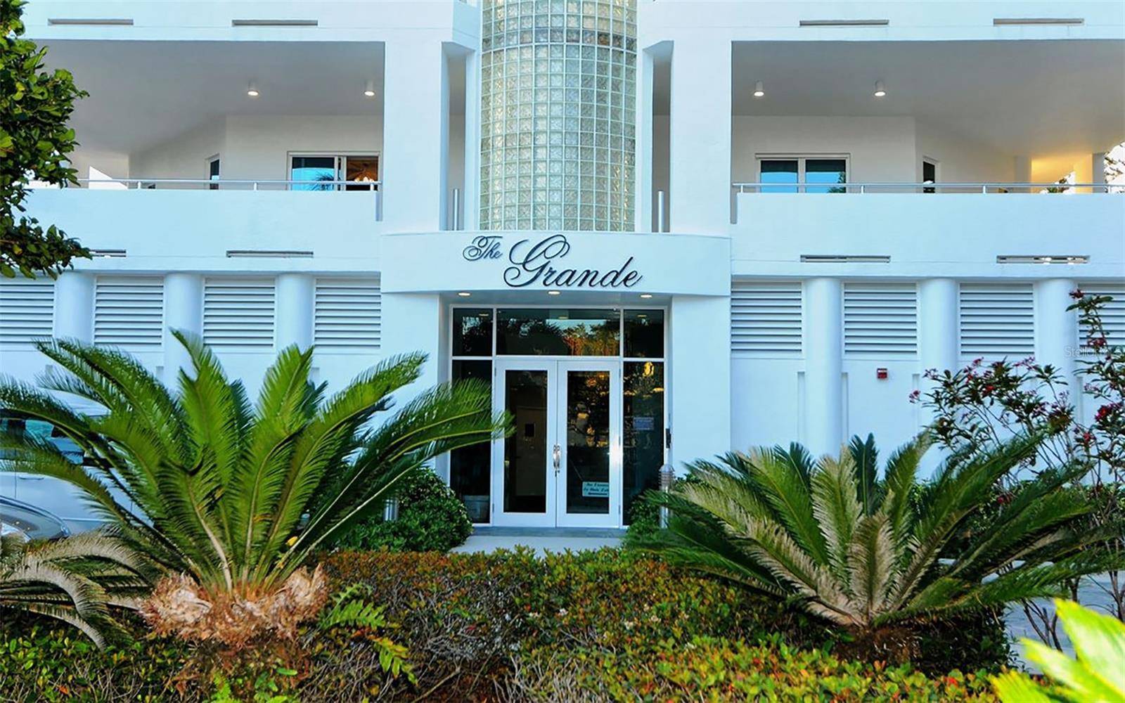 4561 GULF OF MEXICO DR #202, Longboat Key, FL 34228