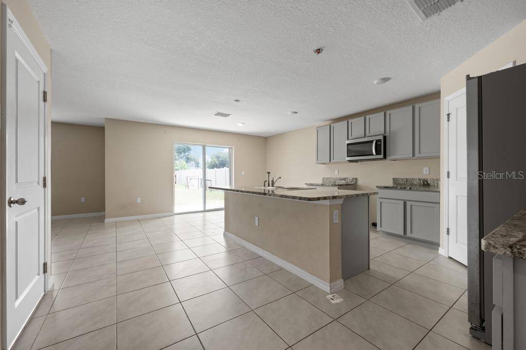 5280 FIDDLE FIG AVE, Wimauma, FL 33598
