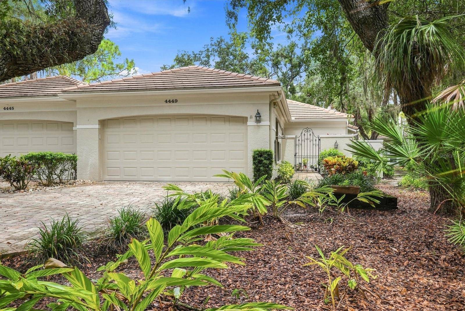 4449 OAKLEY GREENE #1, Sarasota, FL 34235