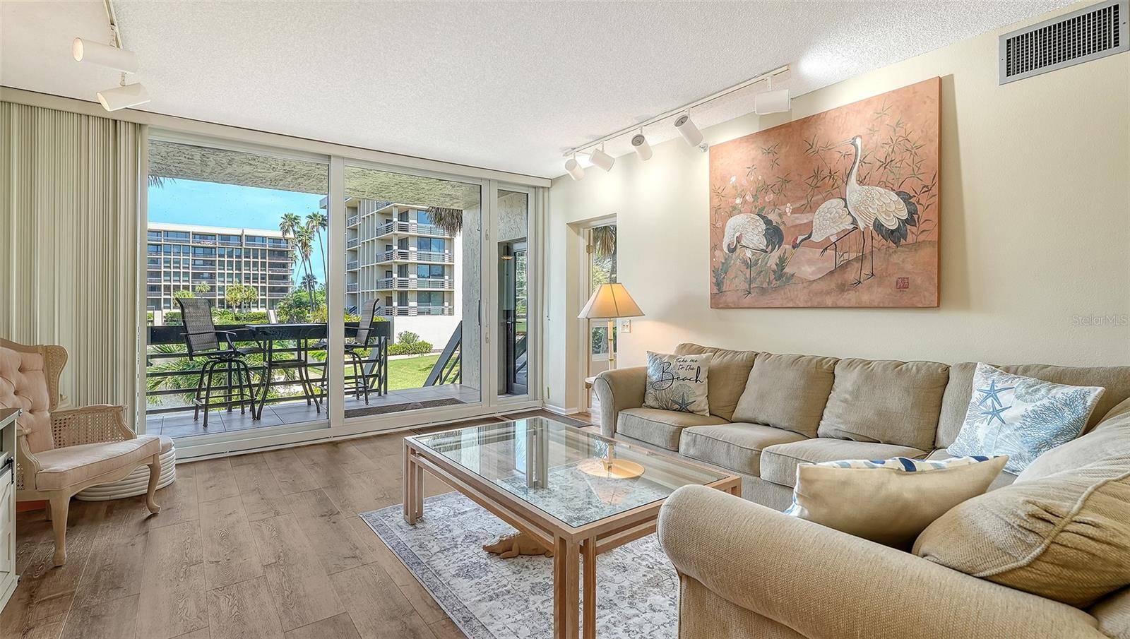 1095 GULF OF MEXICO DR #104, Longboat Key, FL 34228