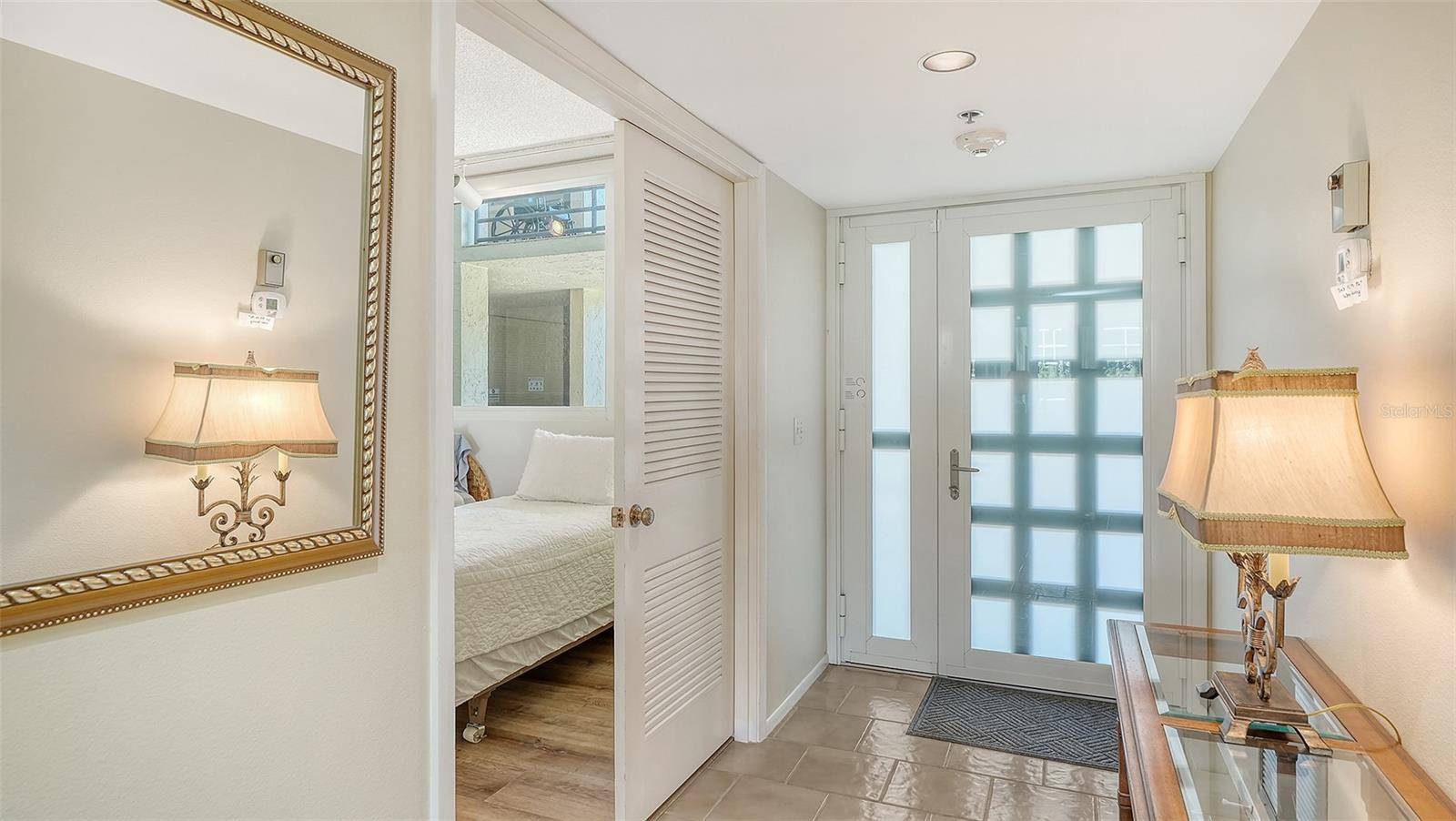 1095 GULF OF MEXICO DR #104, Longboat Key, FL 34228