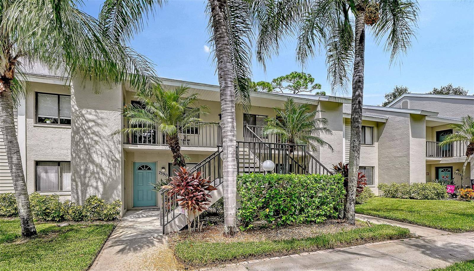 7584 EAGLE CREEK DR #7584, Sarasota, FL 34243