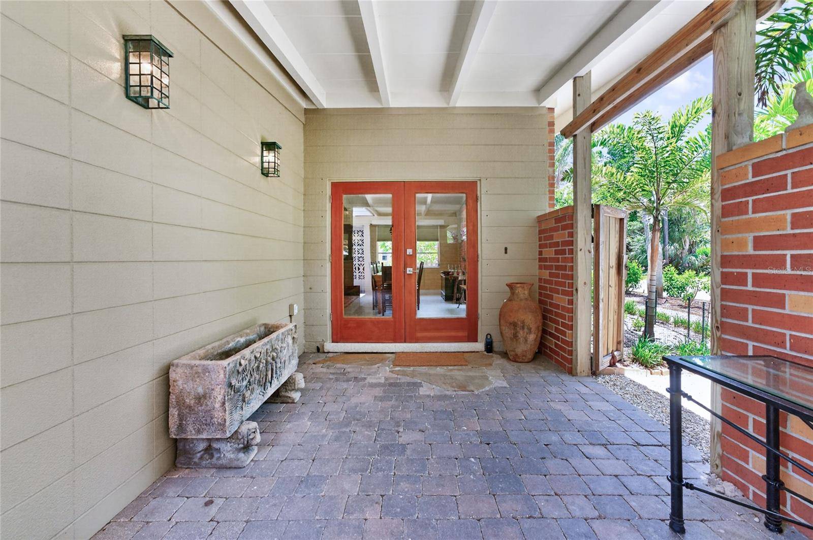 20 SPANIARDS RD, Placida, FL 33946