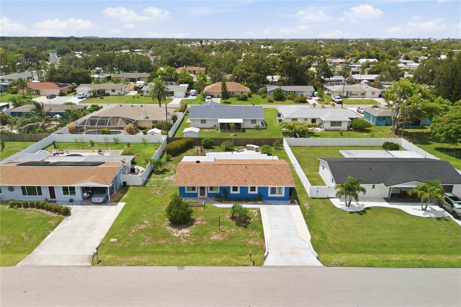 1317 CYPRESS AVE, Venice, FL 34285