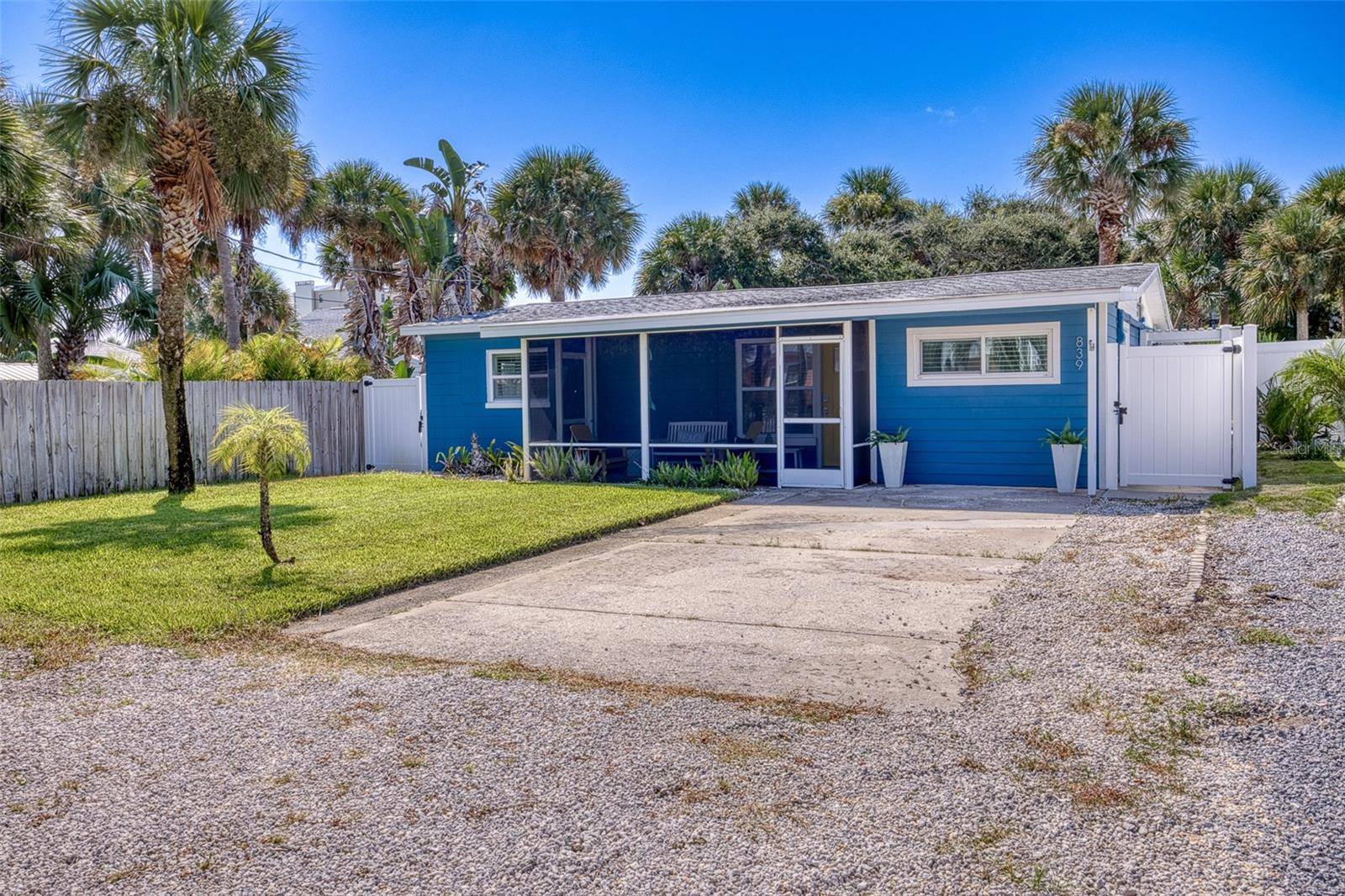 839 E 10TH AVE, New Smyrna Beach, FL 32169